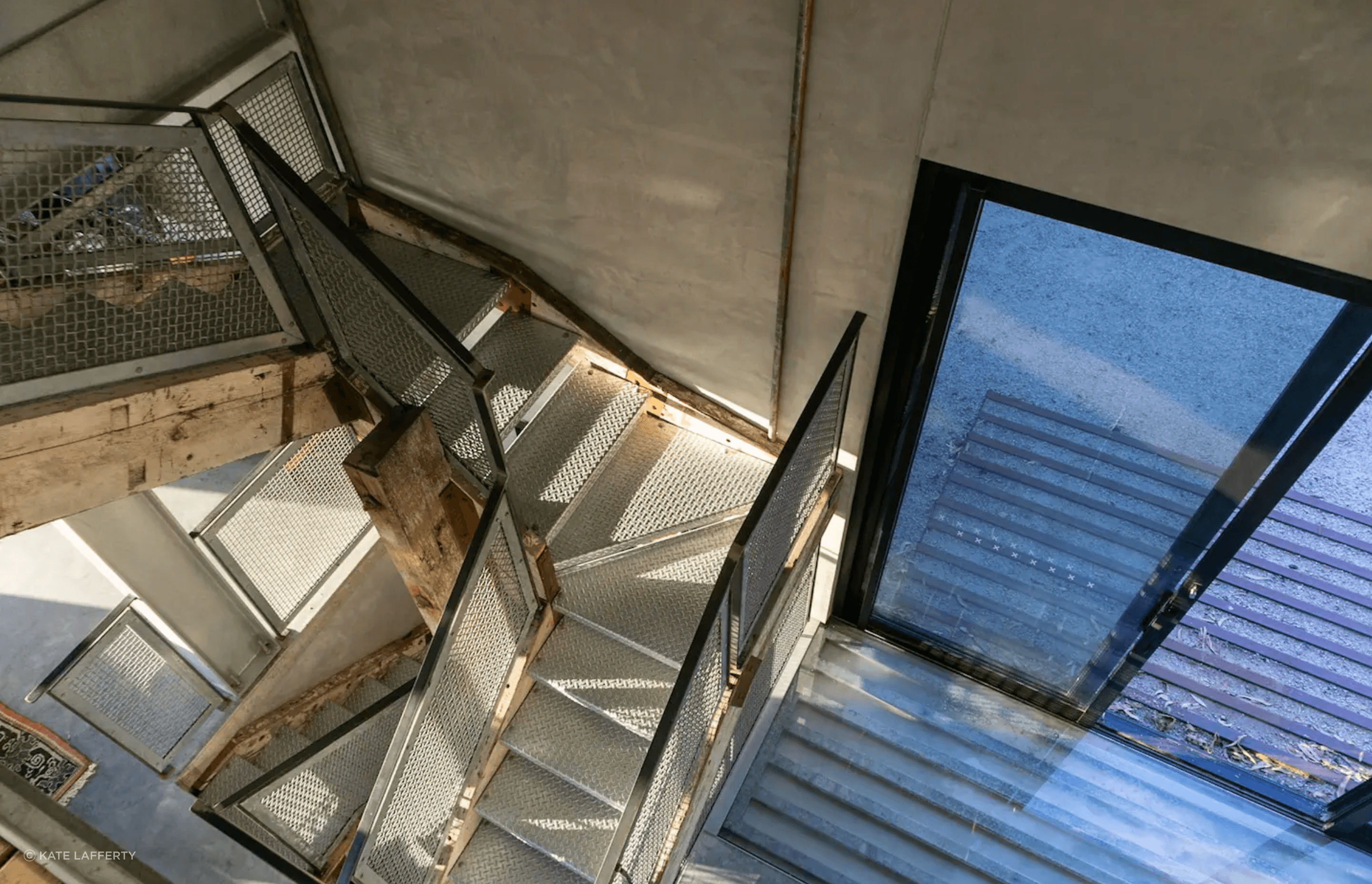 SG-Super-9-Silo-House-Inverloch-VIC-Interior-26.png