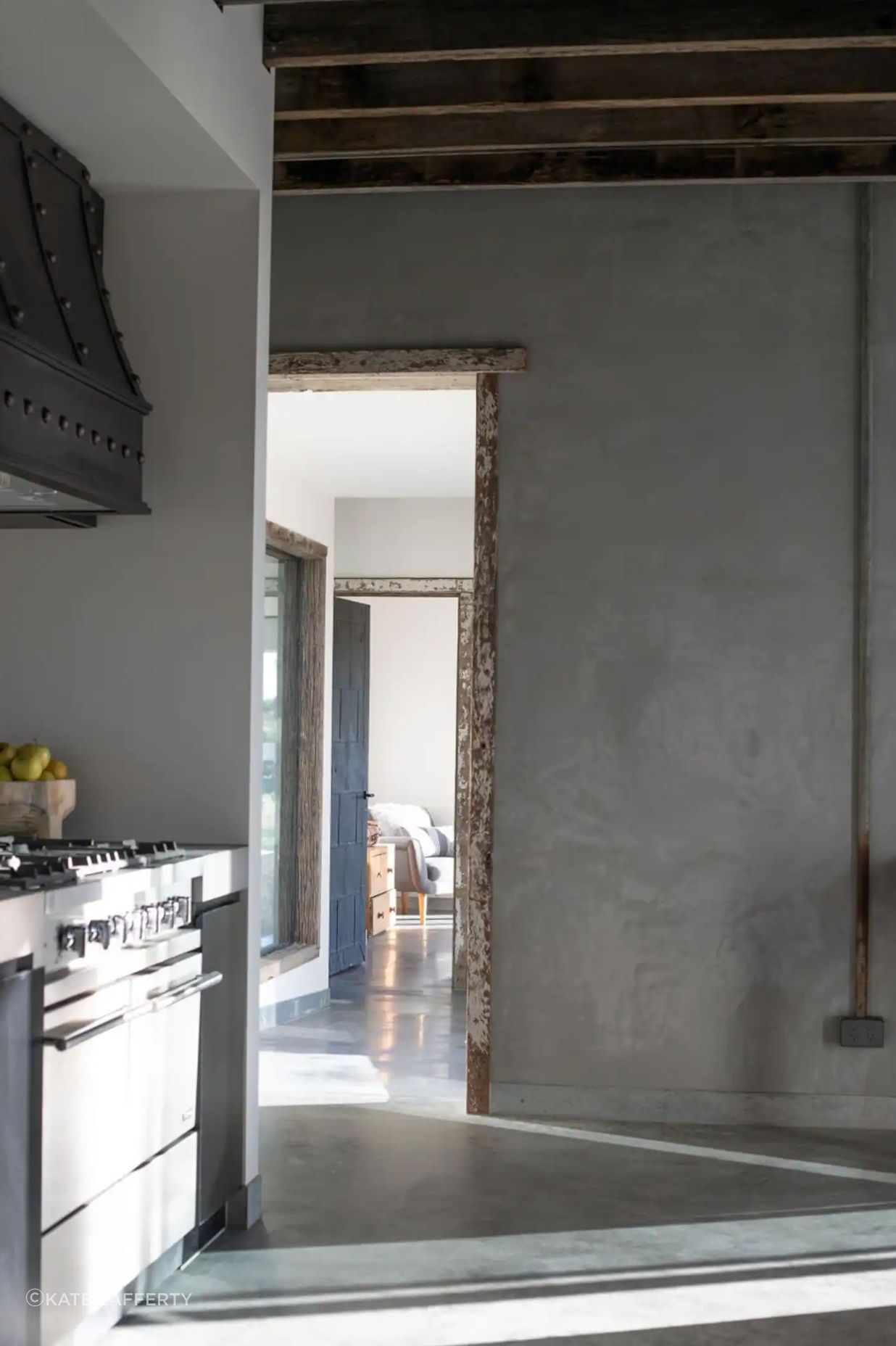 SG-Super-9-Silo-House-Inverloch-VIC-Interior-3.png