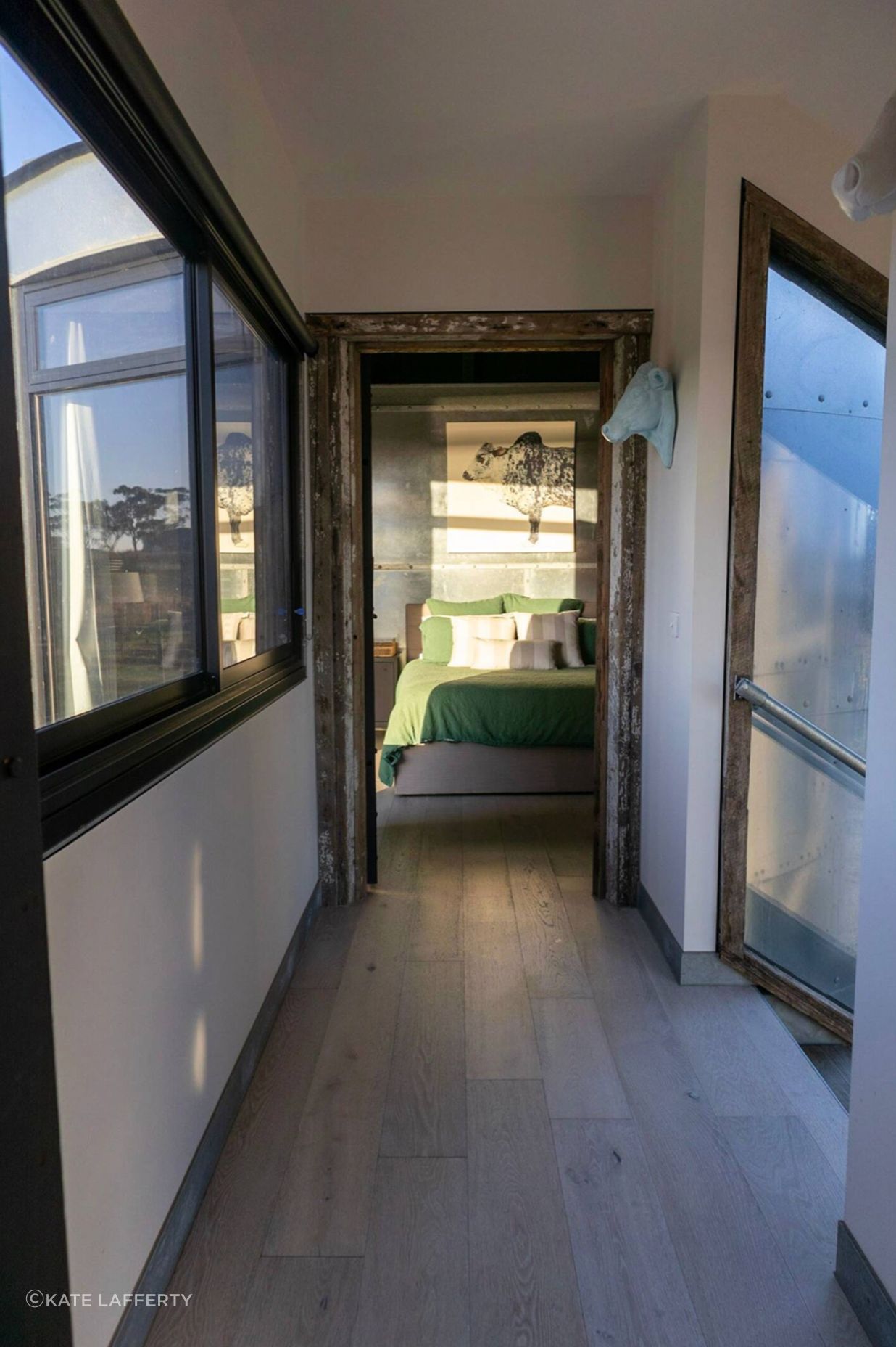 SG-Super-9-Silo-House-Inverloch-VIC-Interior-32.png