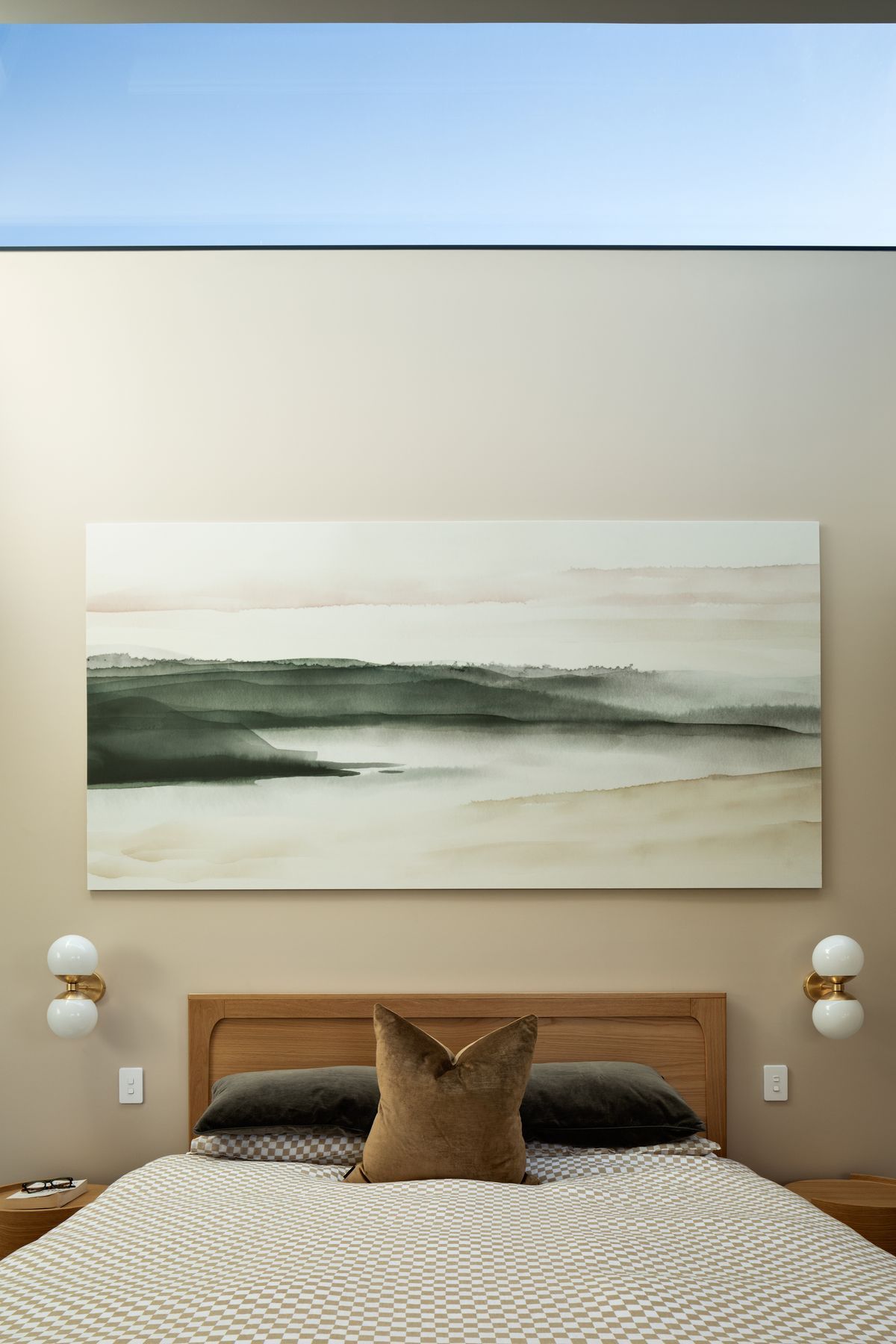 SHIFTING-FOCUSINTERIOR-SKYLIGHTJESSICA-CHLOE-03.jpg