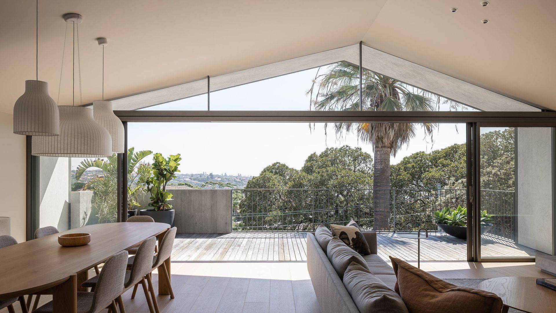 Coogee Residence | Smyth & Smyth video