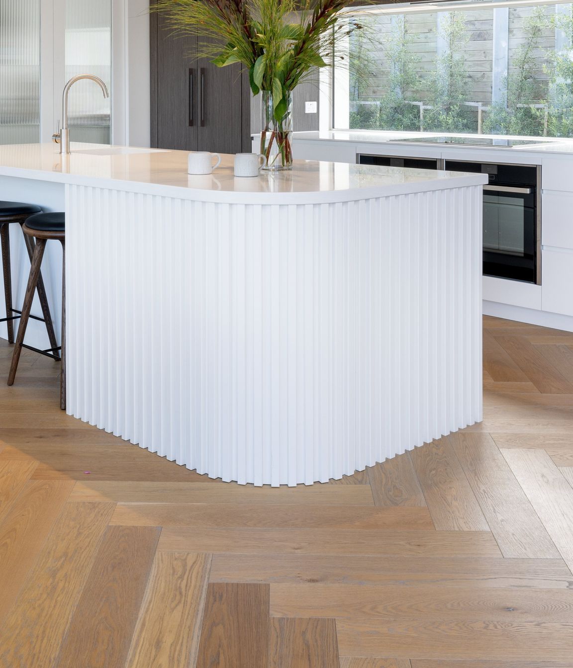 Salto-on-Herringbone-v2.jpg