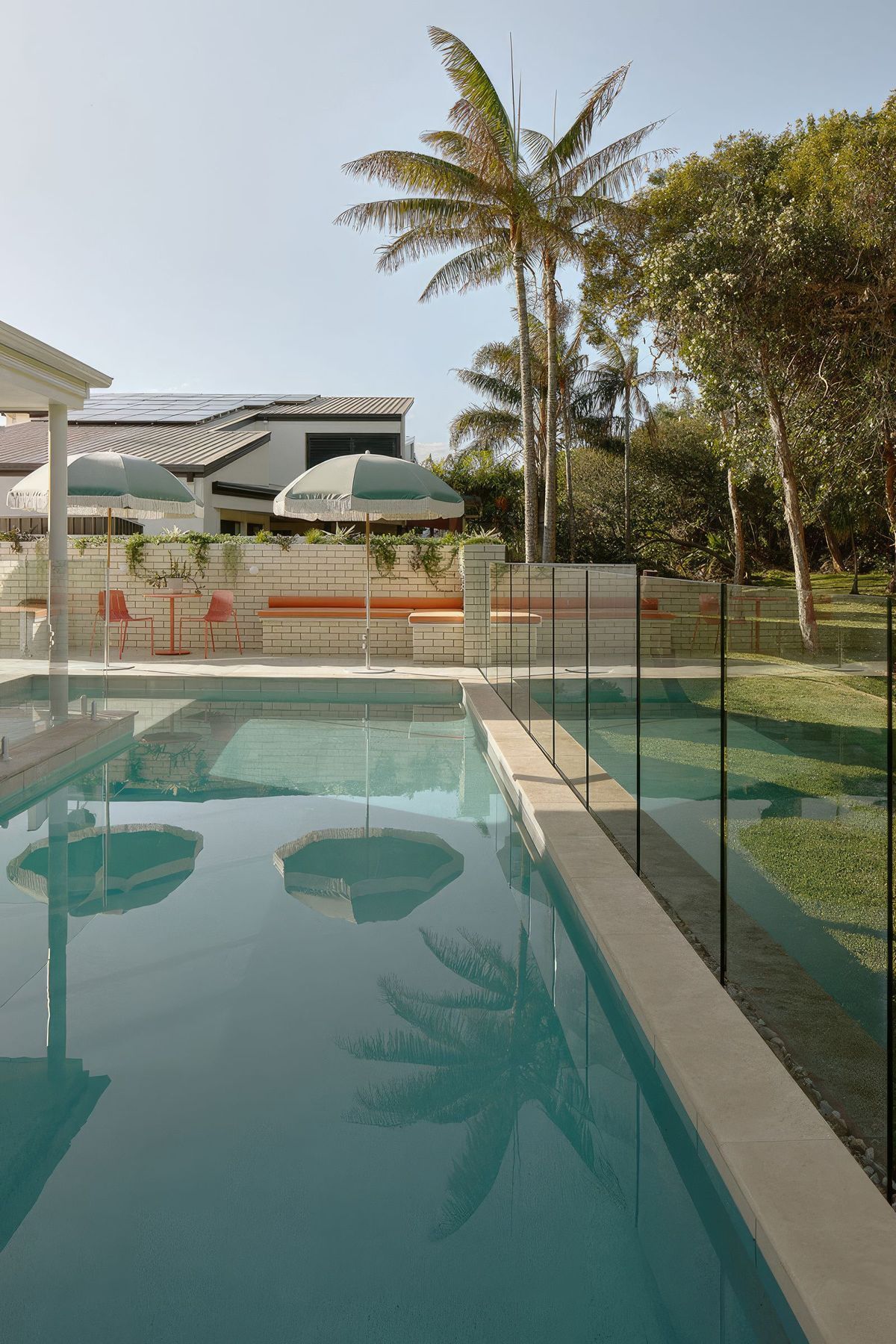 ScaledOceanicBeachfront141000x-standard-scale-200x.jpg