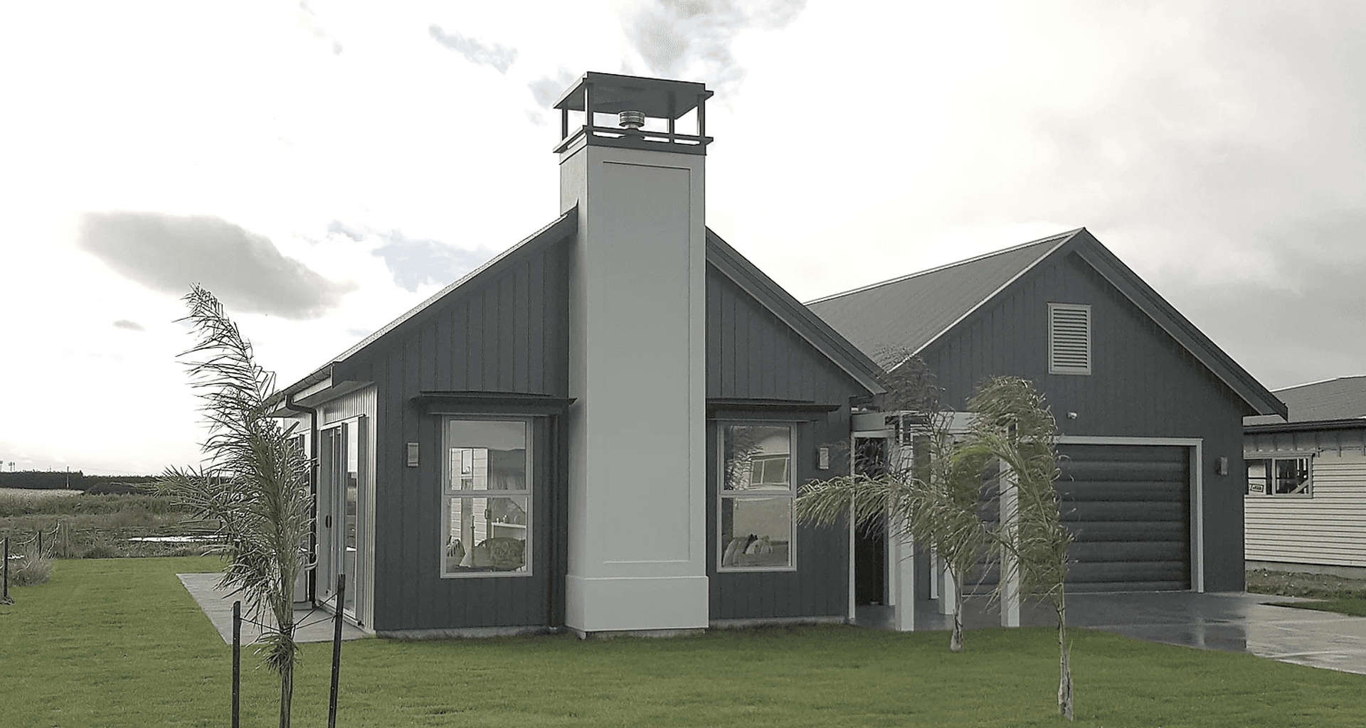 Arbuckle Residence, Frimley banner