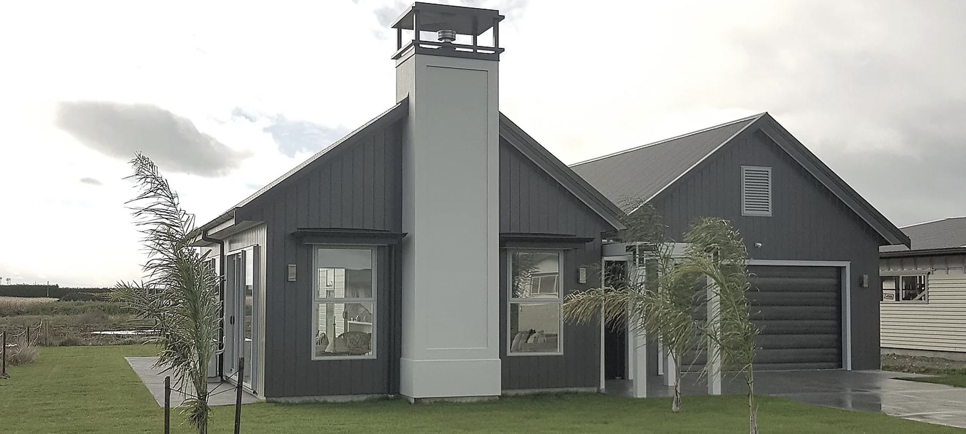 Arbuckle Residence, Frimley banner