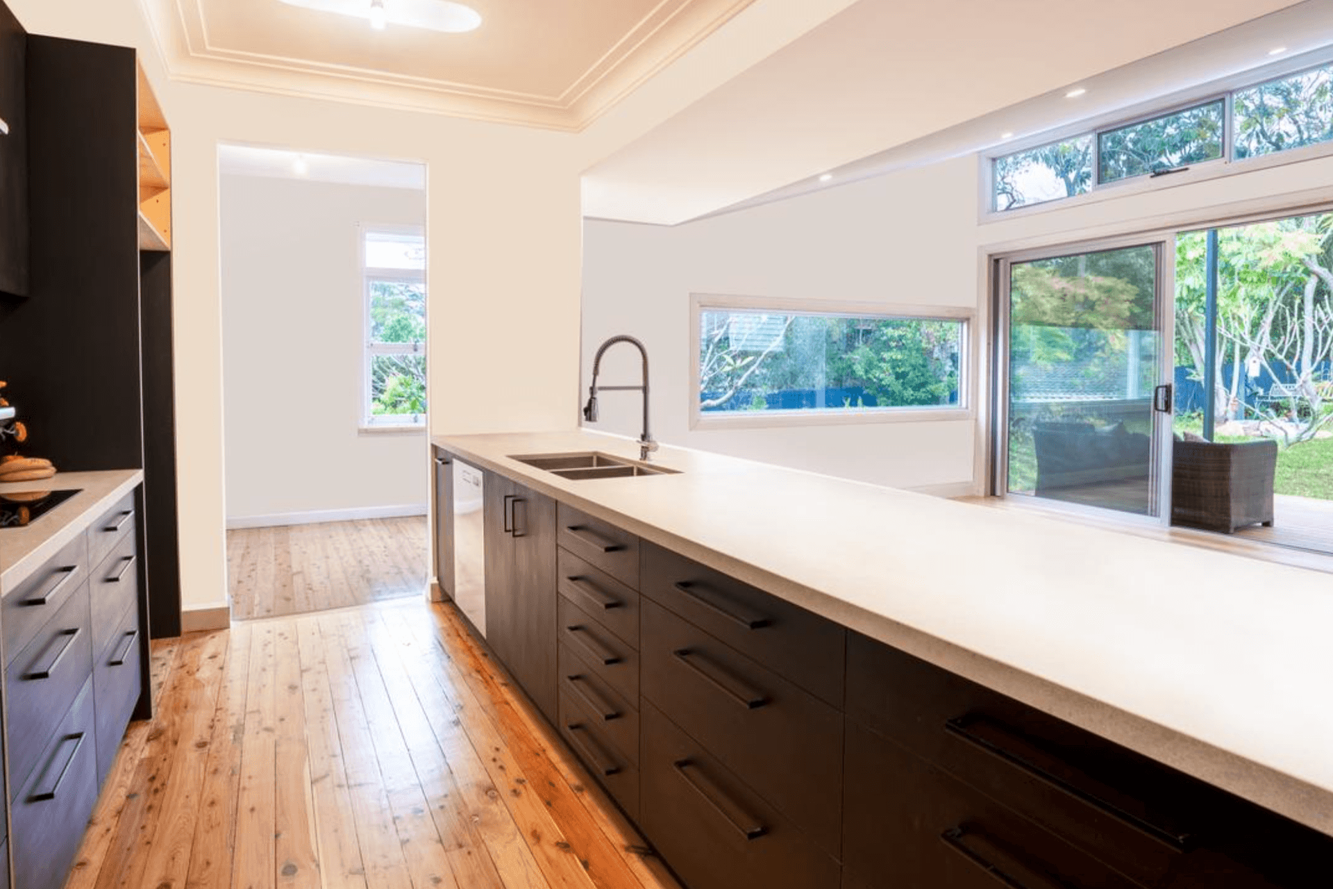 West Pennant Hill MCM Revival