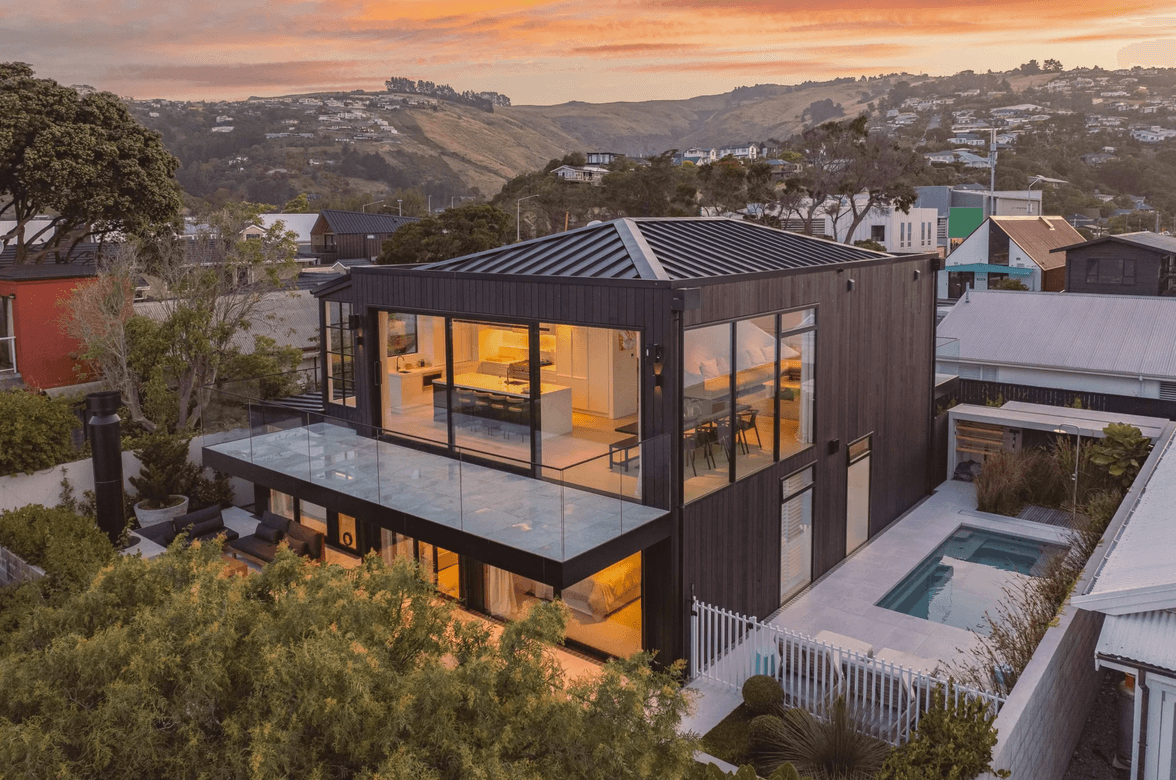 Beachville, Redcliffs