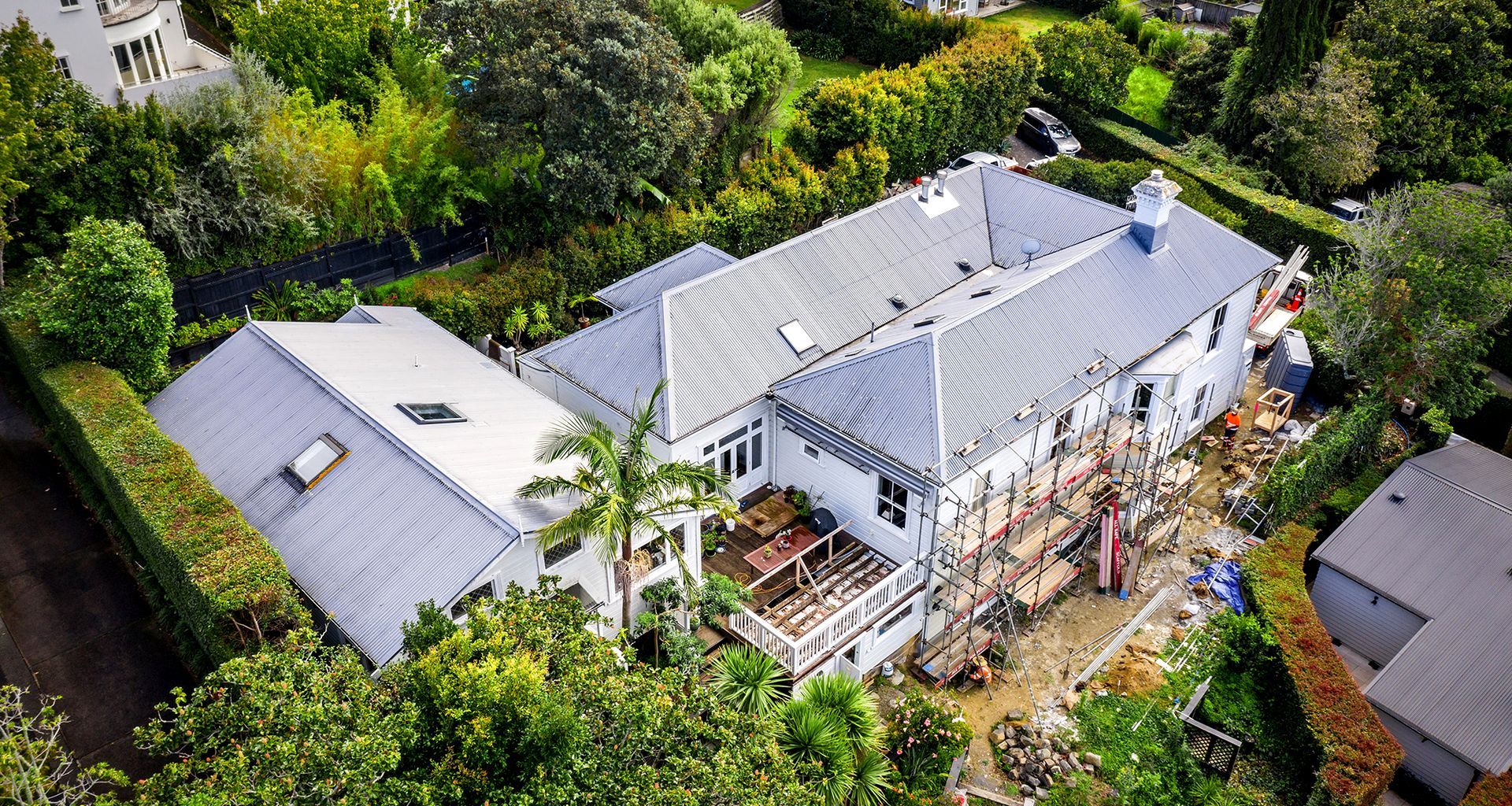Seaview Road High End Renovation banner