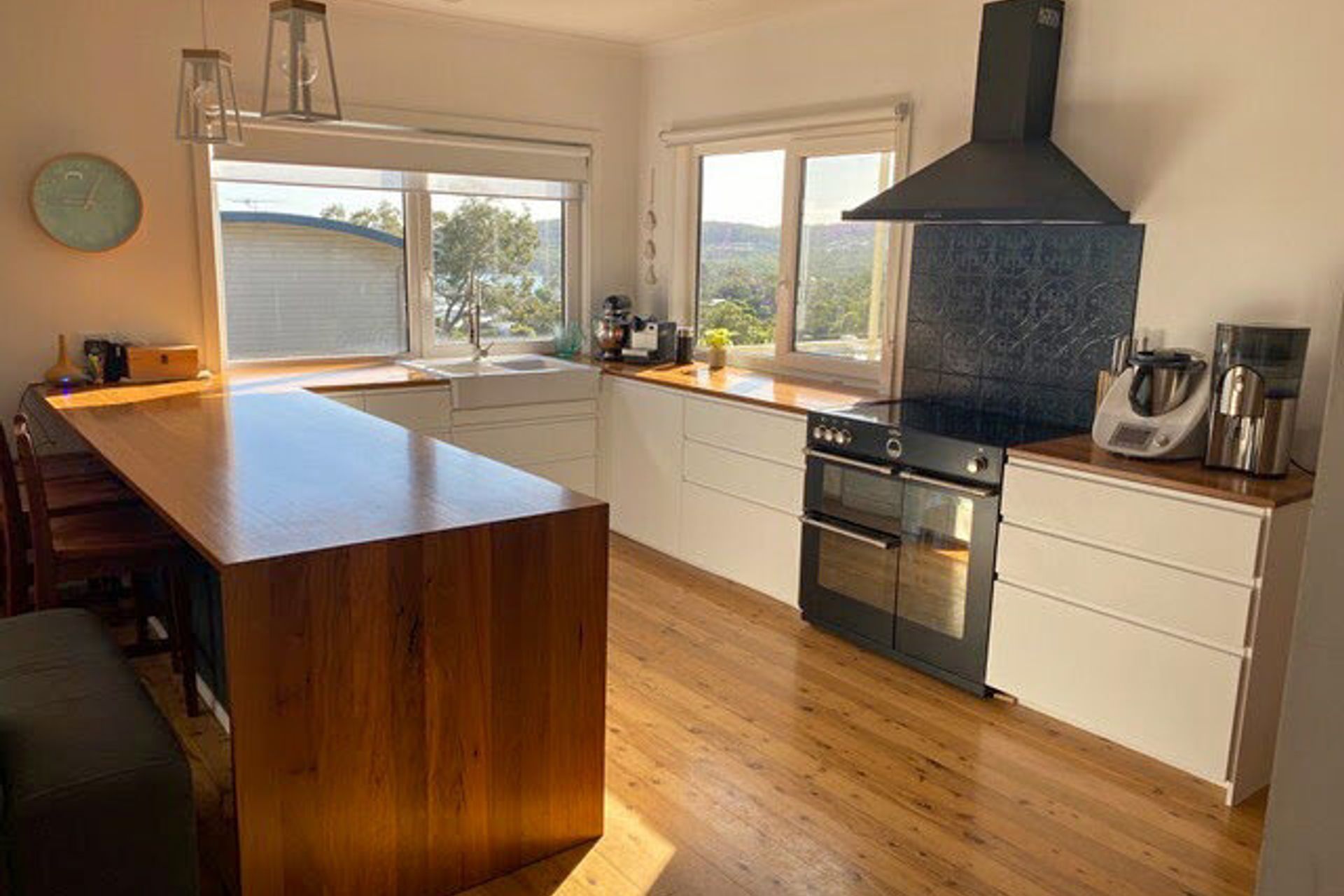 STEVIE AND SÉBASTIEN