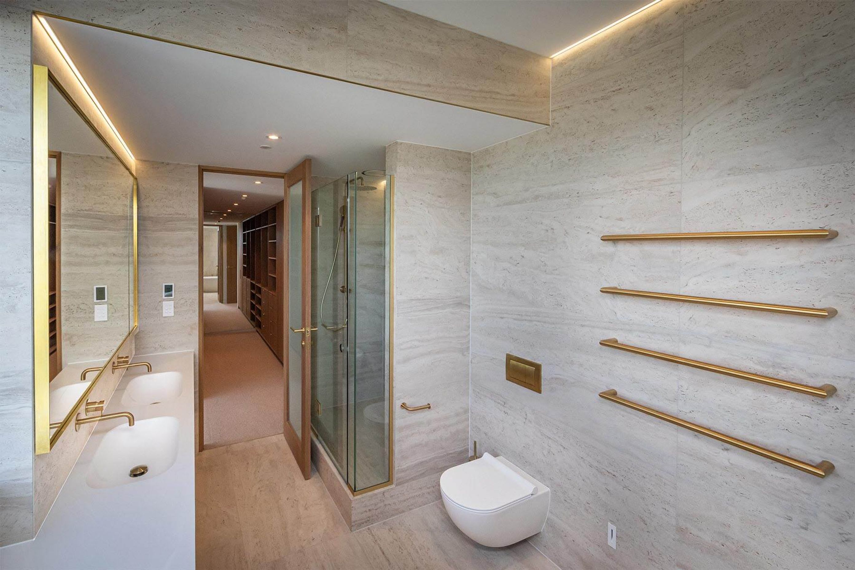 Shangri La Apartment