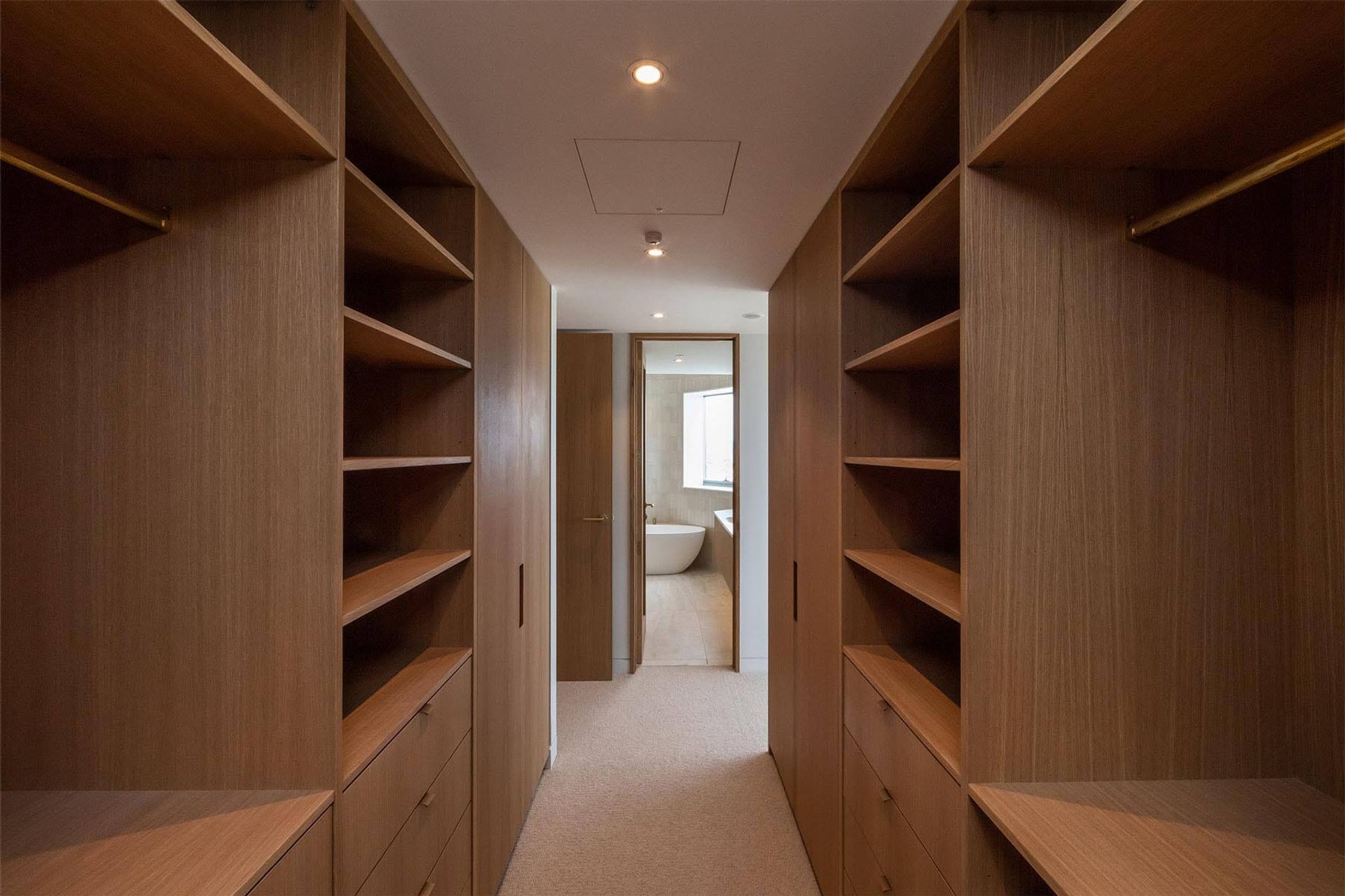 Shangri La Apartment