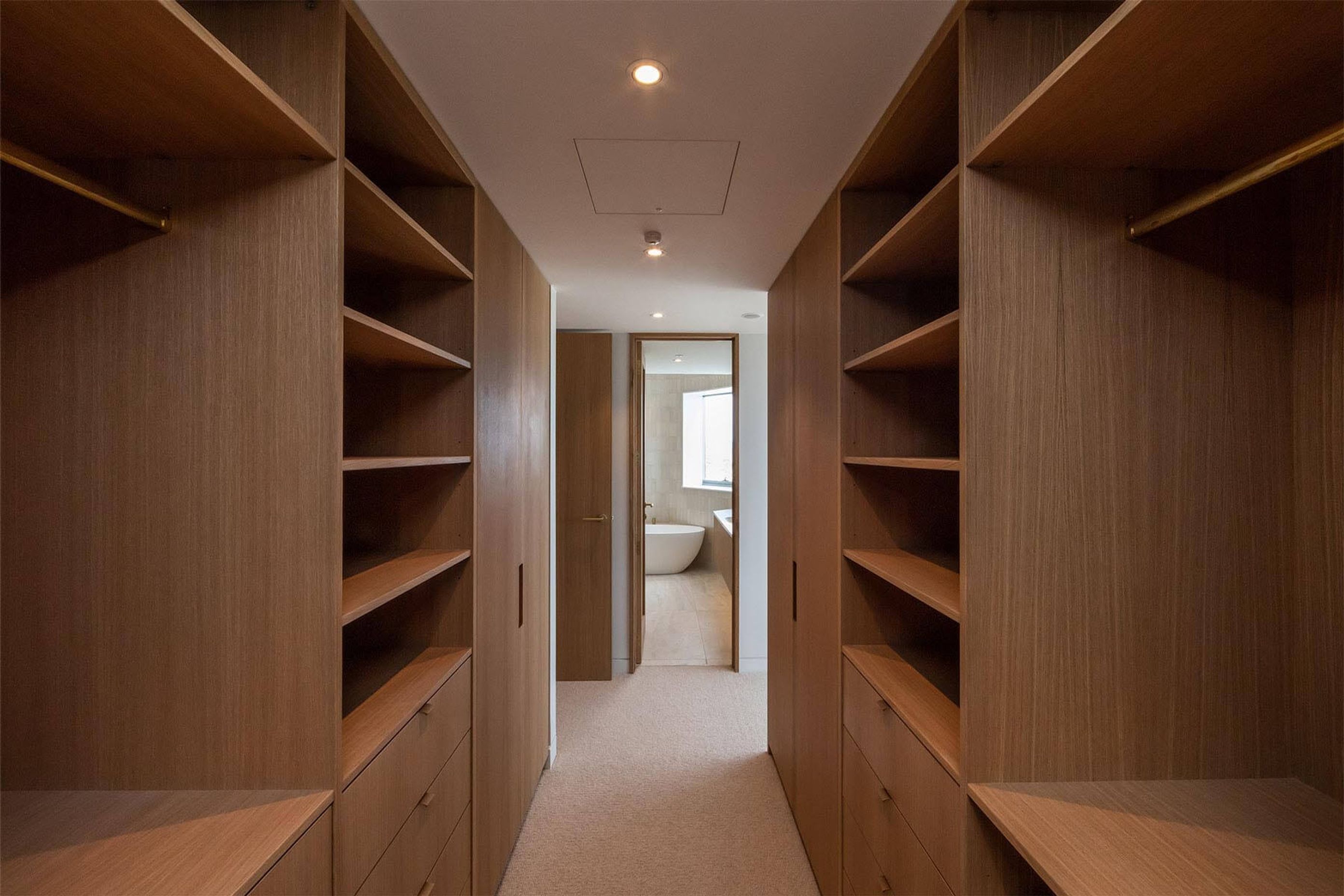 Shangri La Apartment