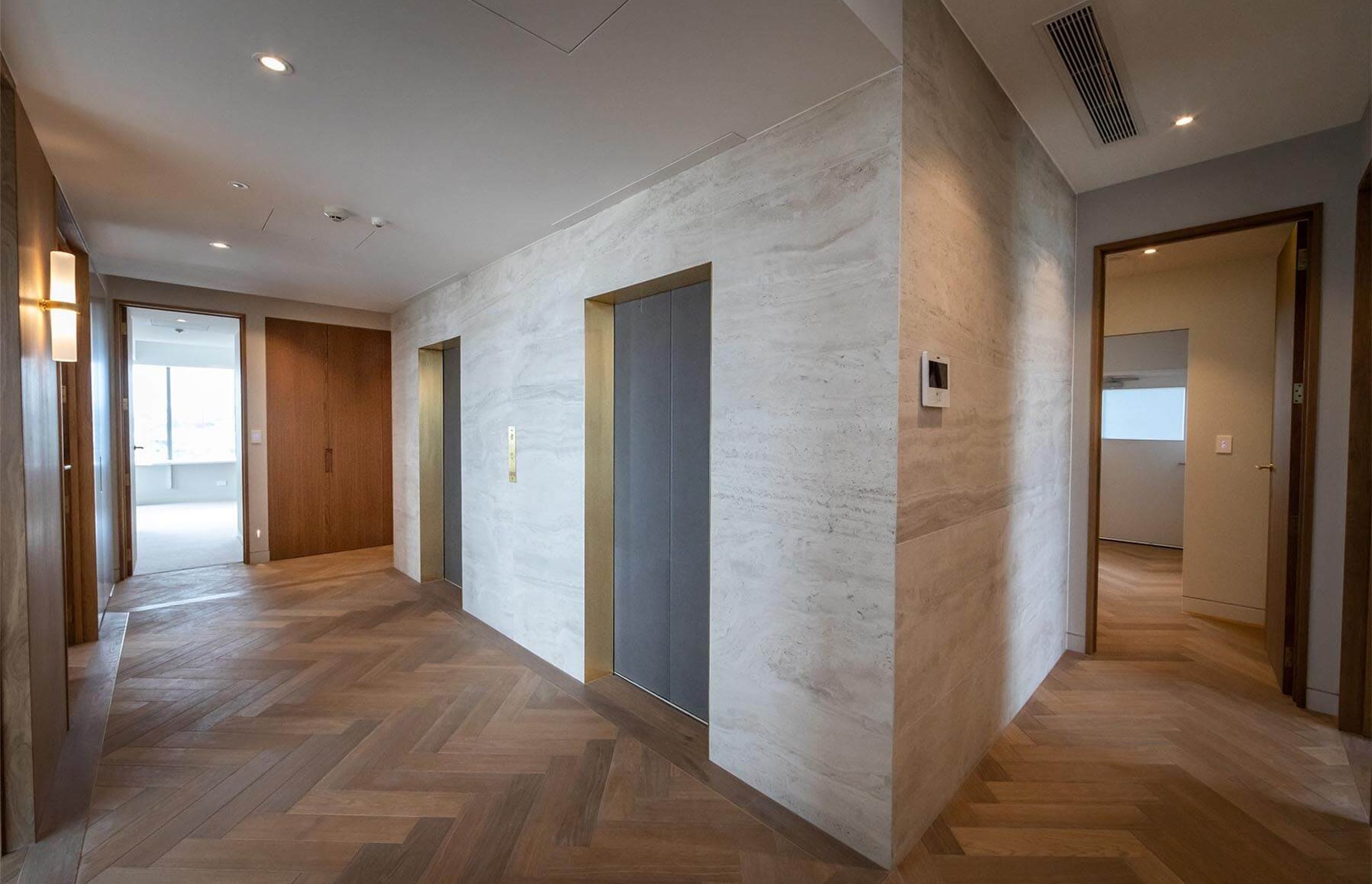 Shangri La Apartment