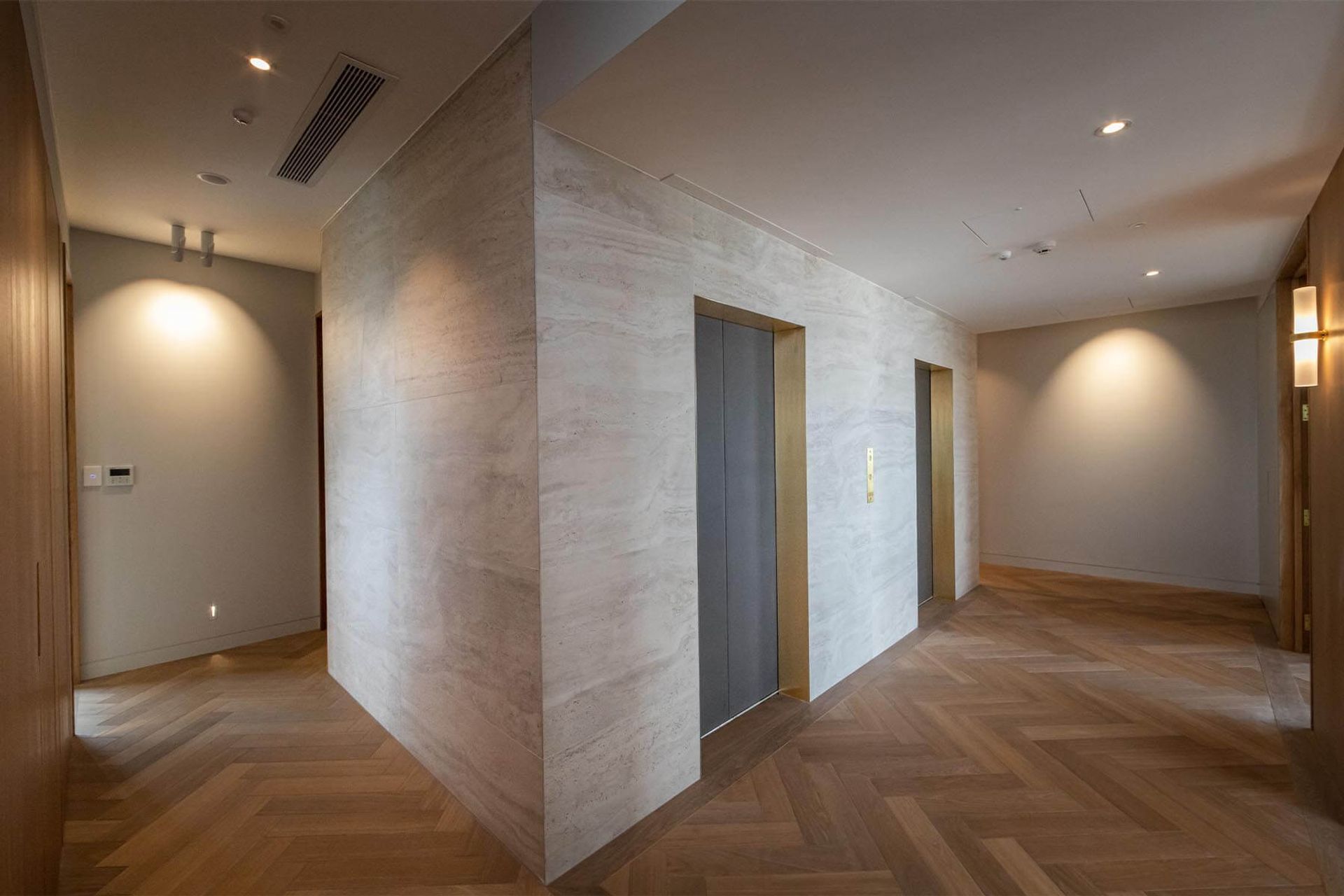 Shangri La Apartment