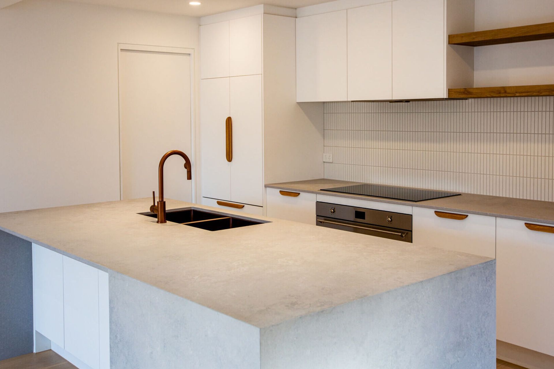 Smith Street, Thornbury