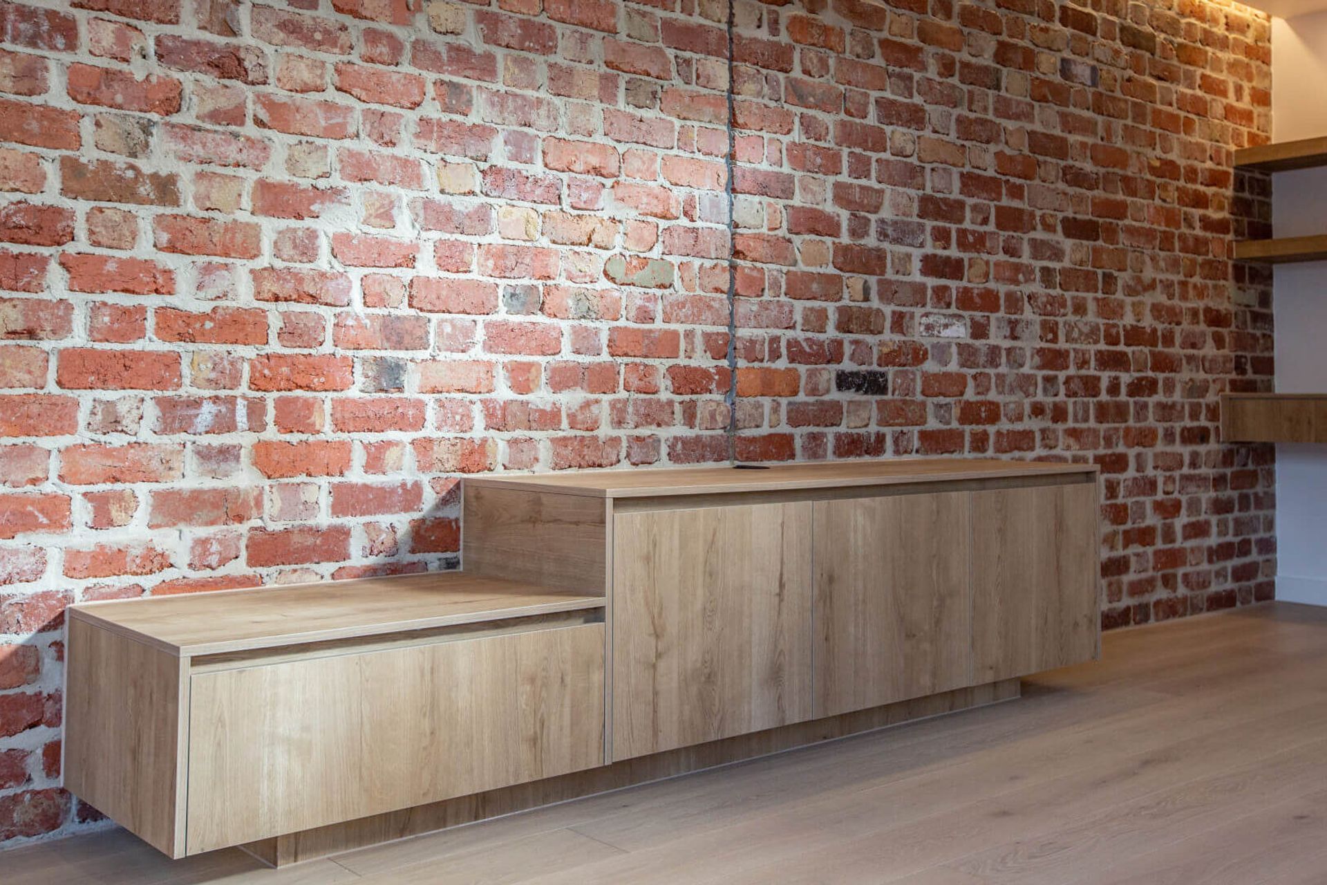 Smith Street, Thornbury