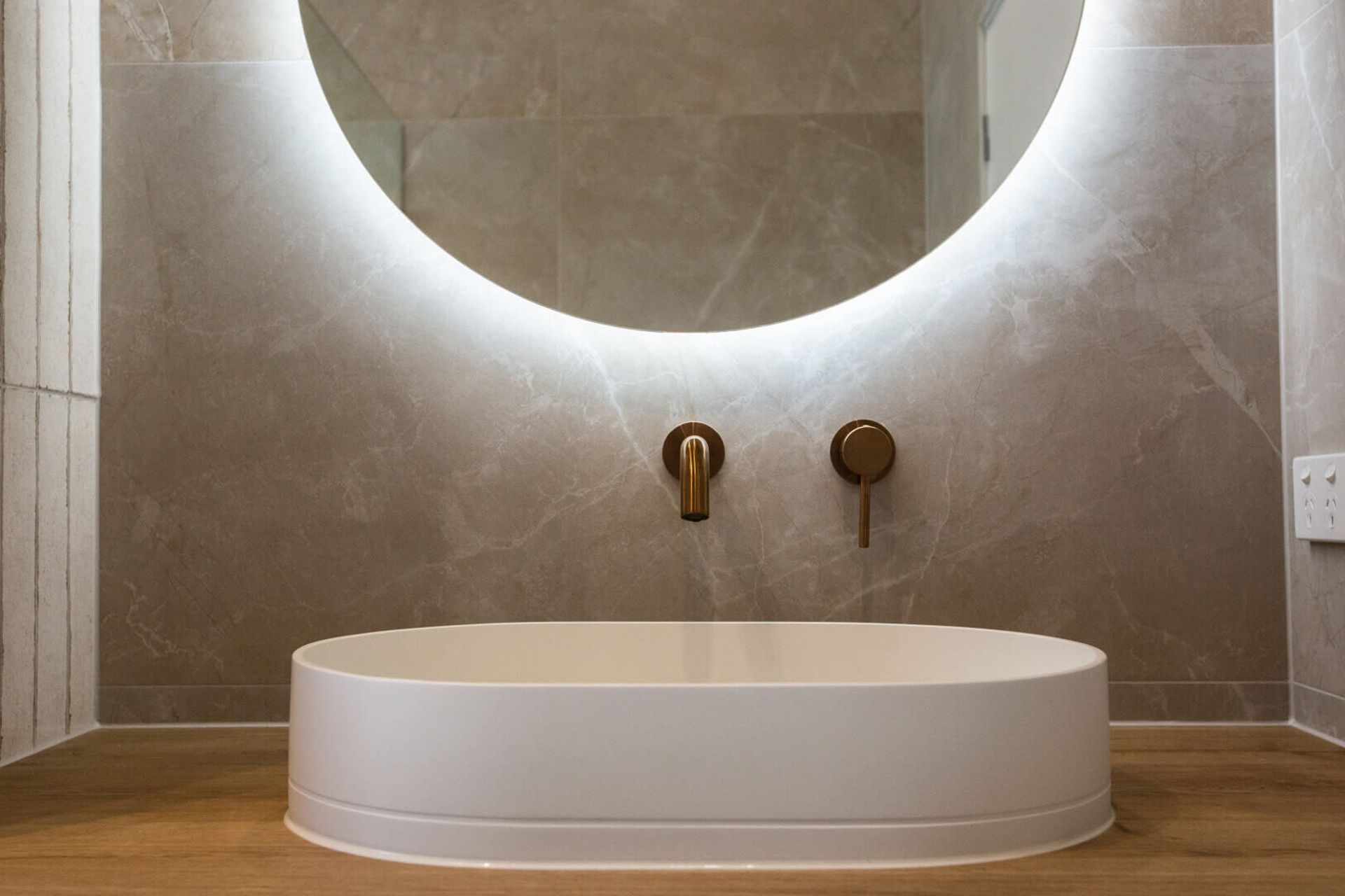 Smith Street, Thornbury