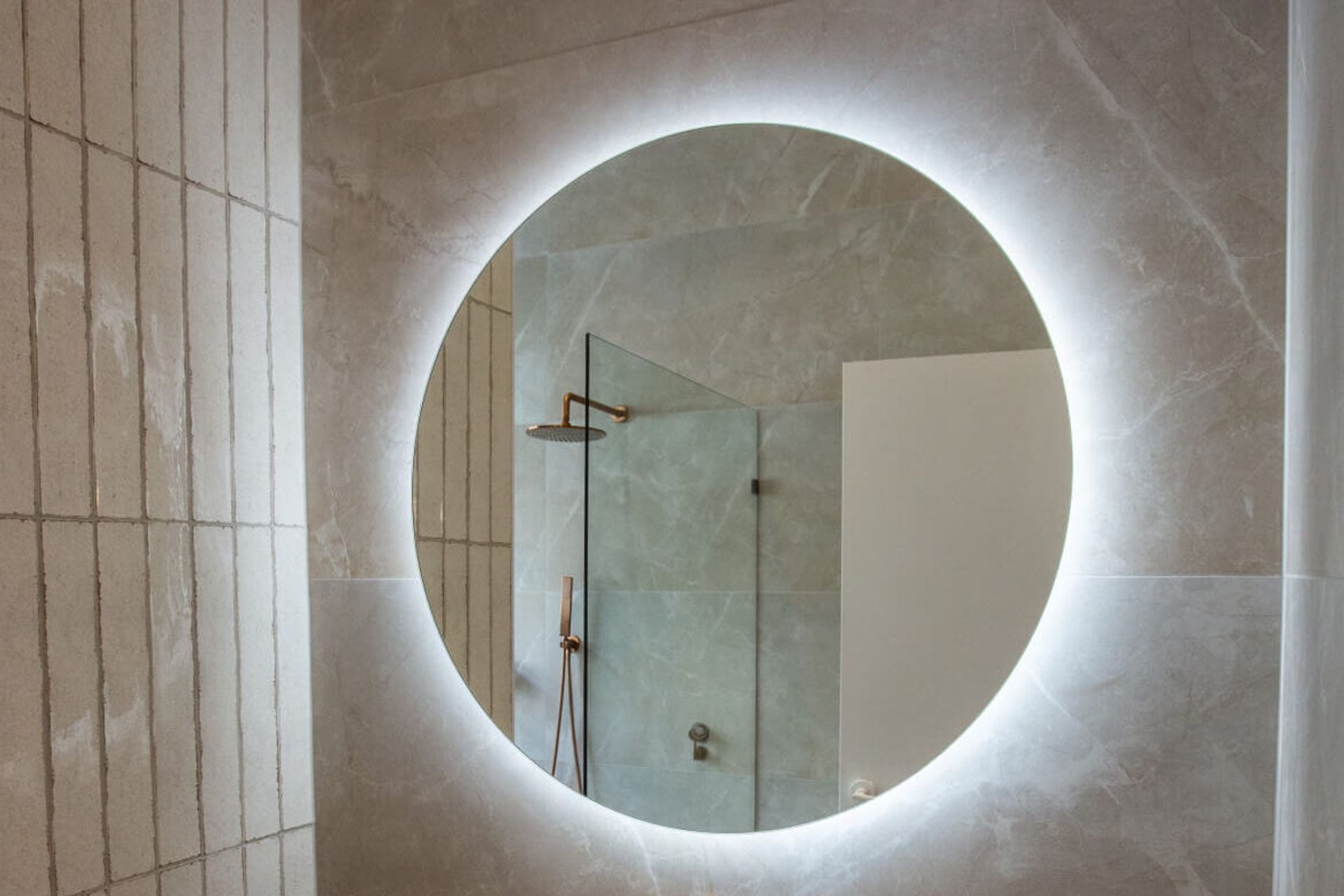 Smith Street, Thornbury