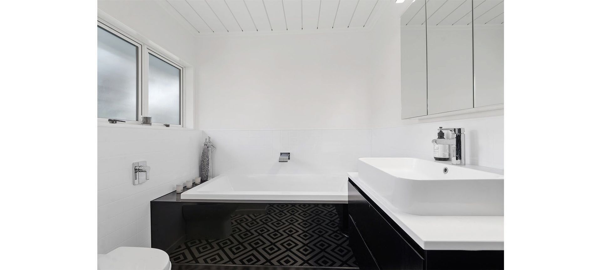 Modern Style Renovation banner