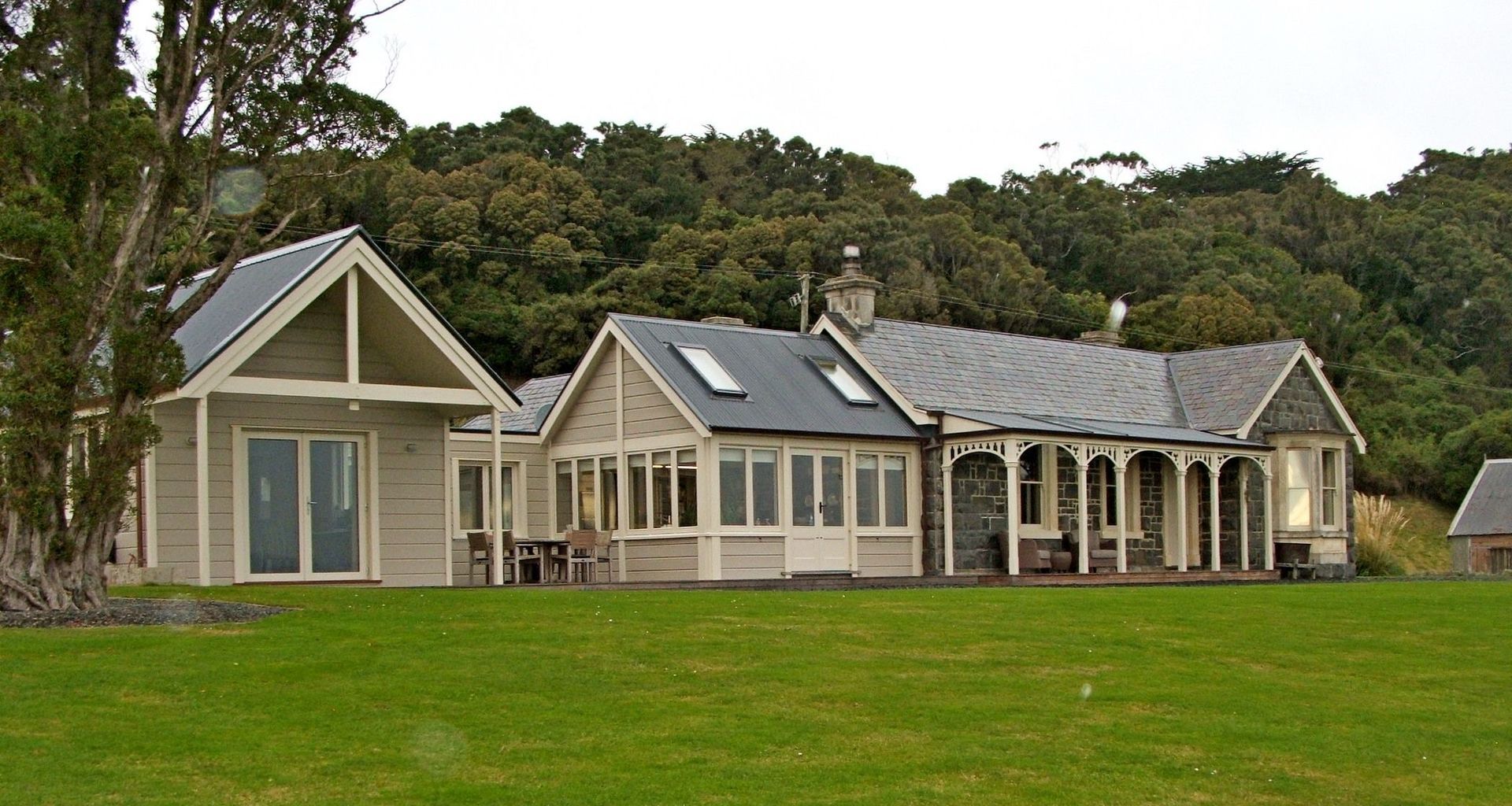 Springfield House banner