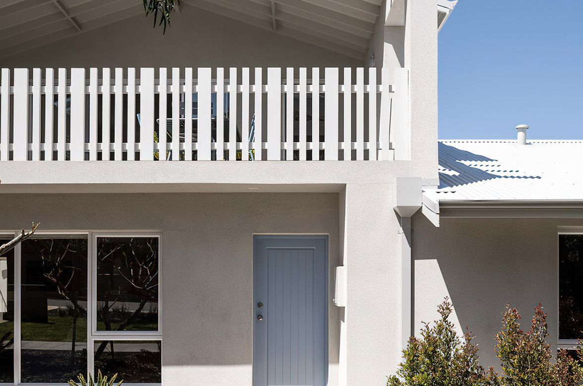 Surfmist House