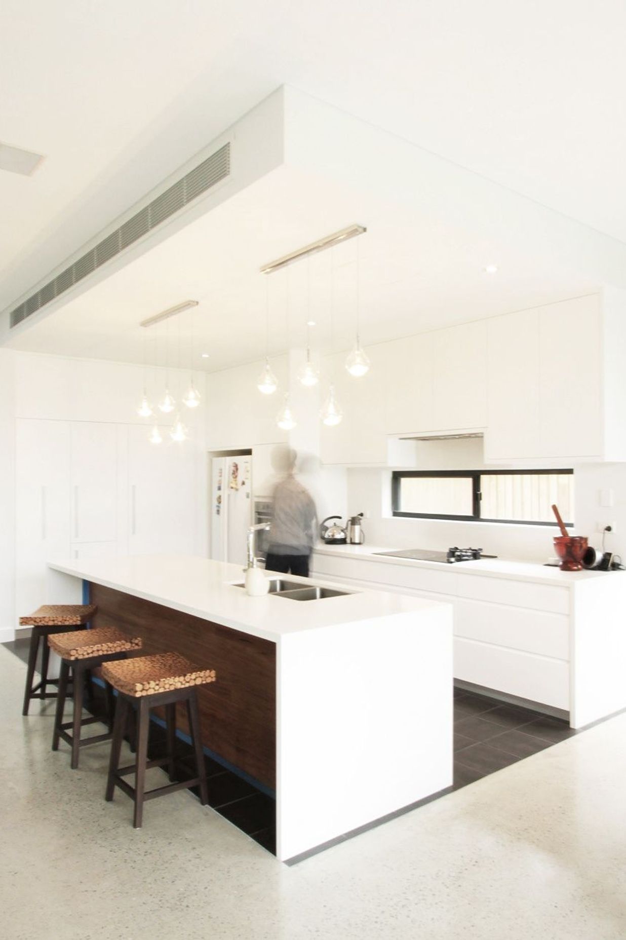 Swing House