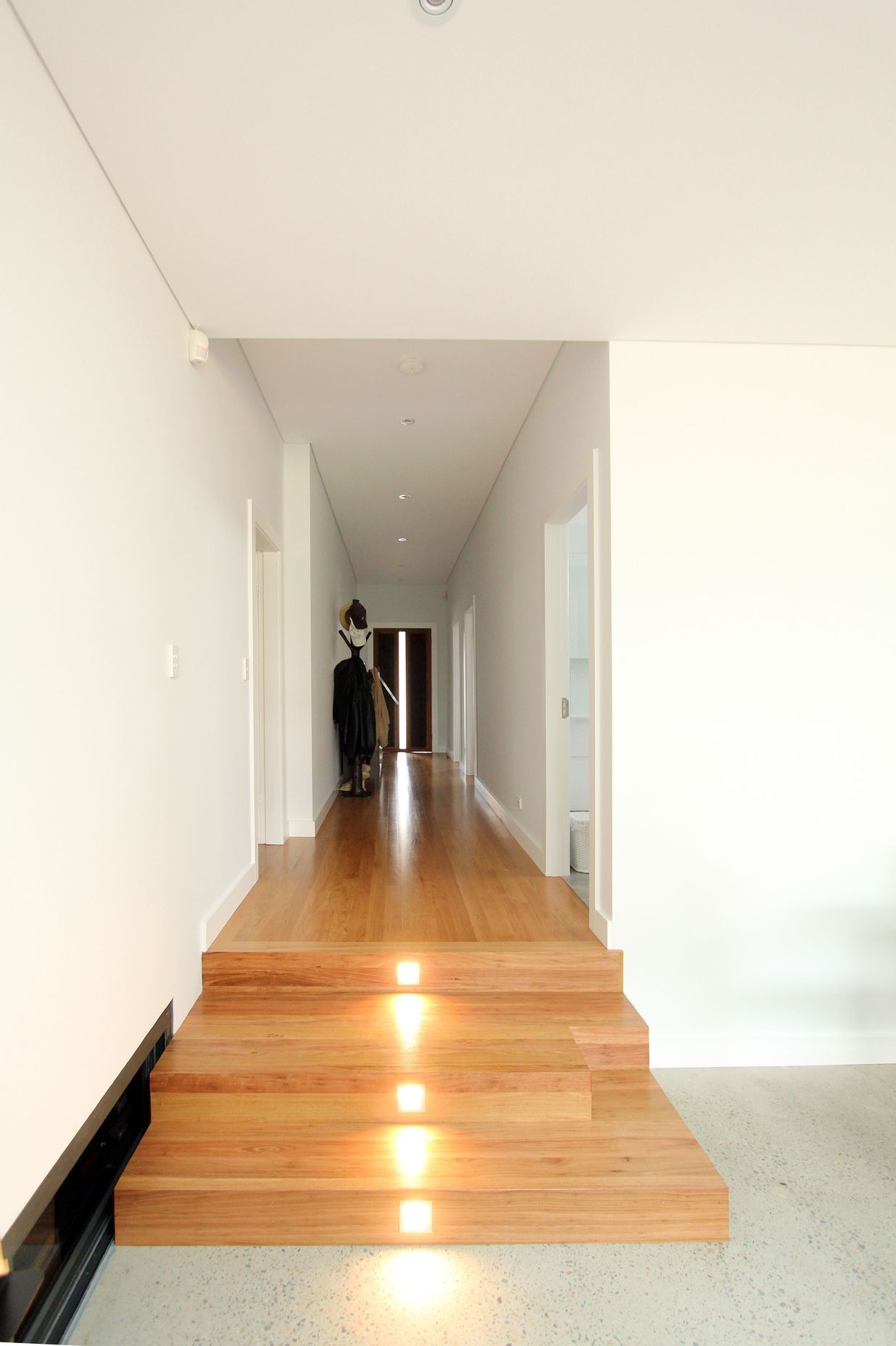 Swing House