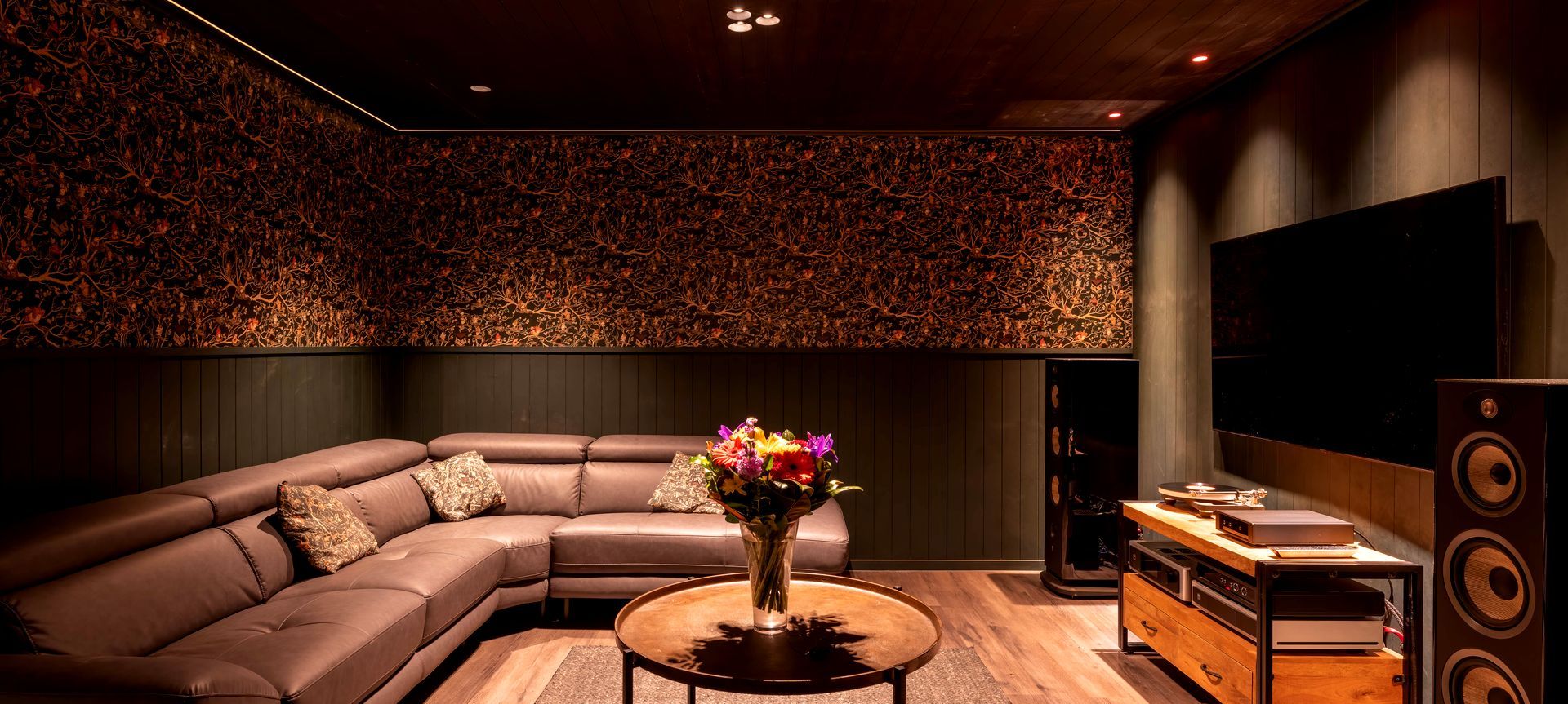 Whisky lounge at home banner