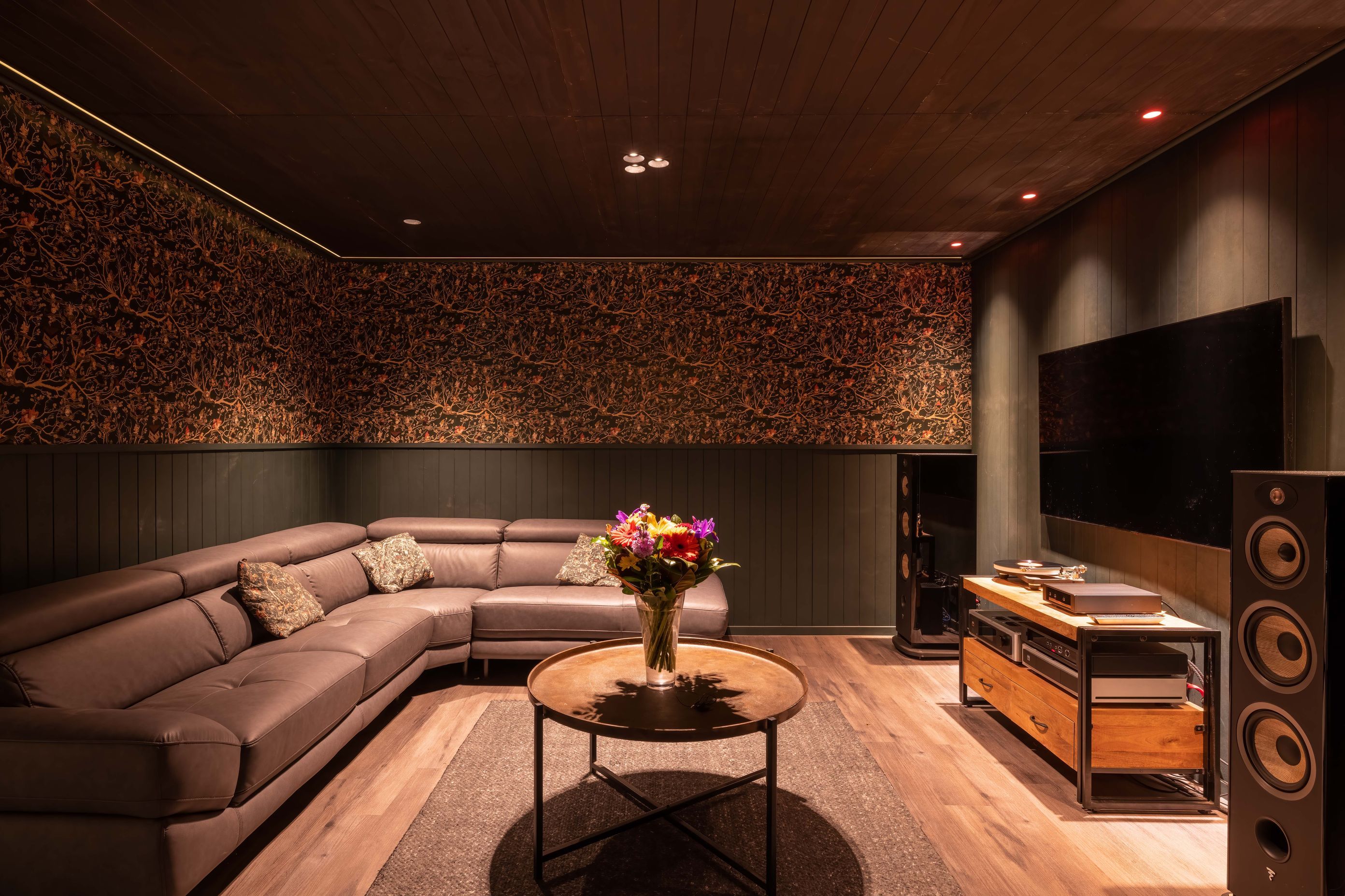 Whisky lounge at home