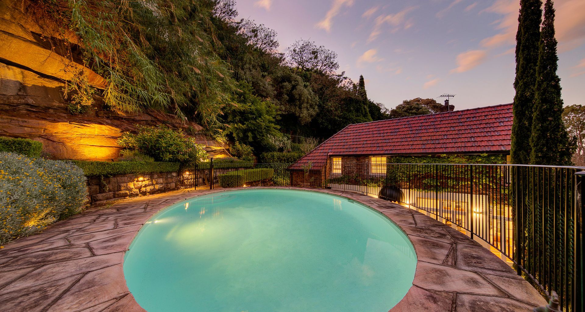 10 Wallaroy Rd, Woollahra banner