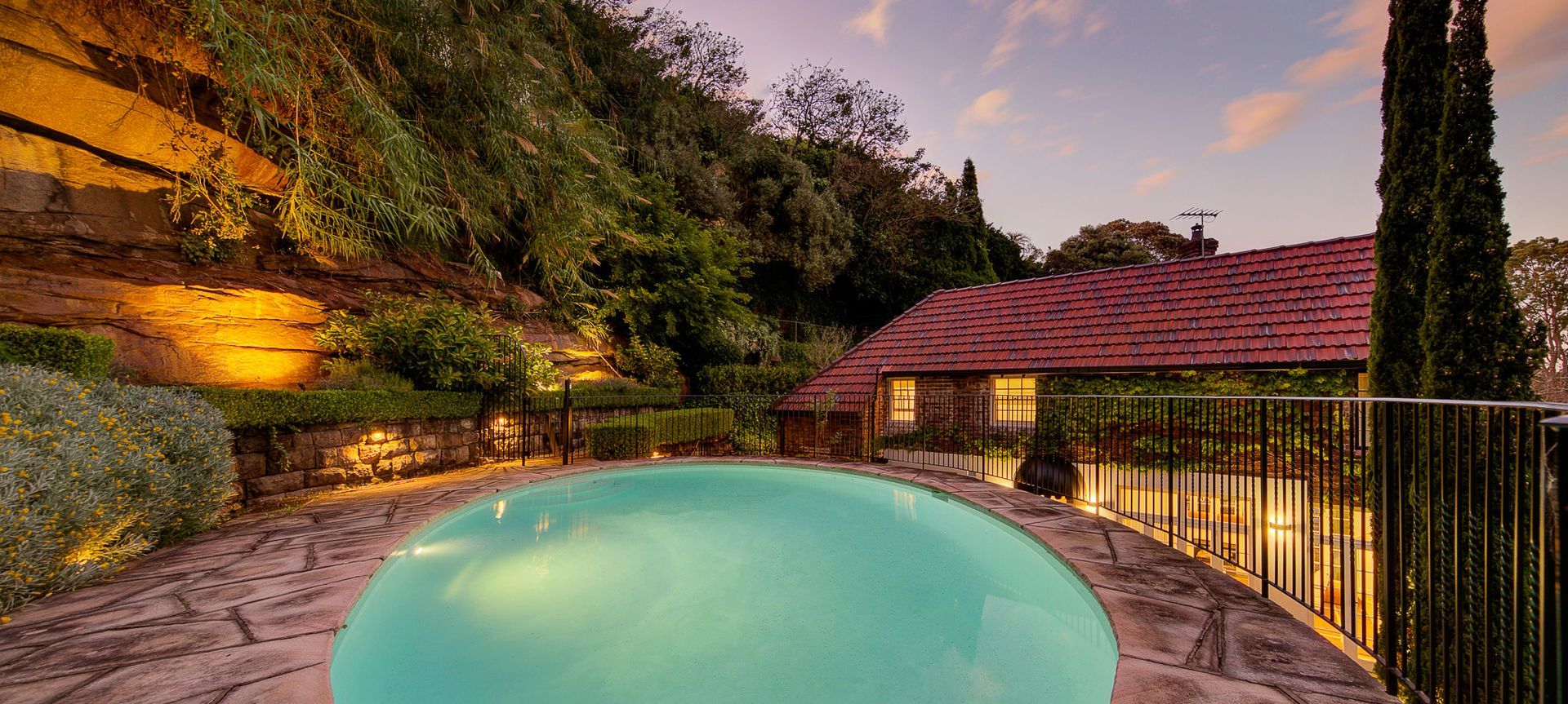 10 Wallaroy Rd, Woollahra banner