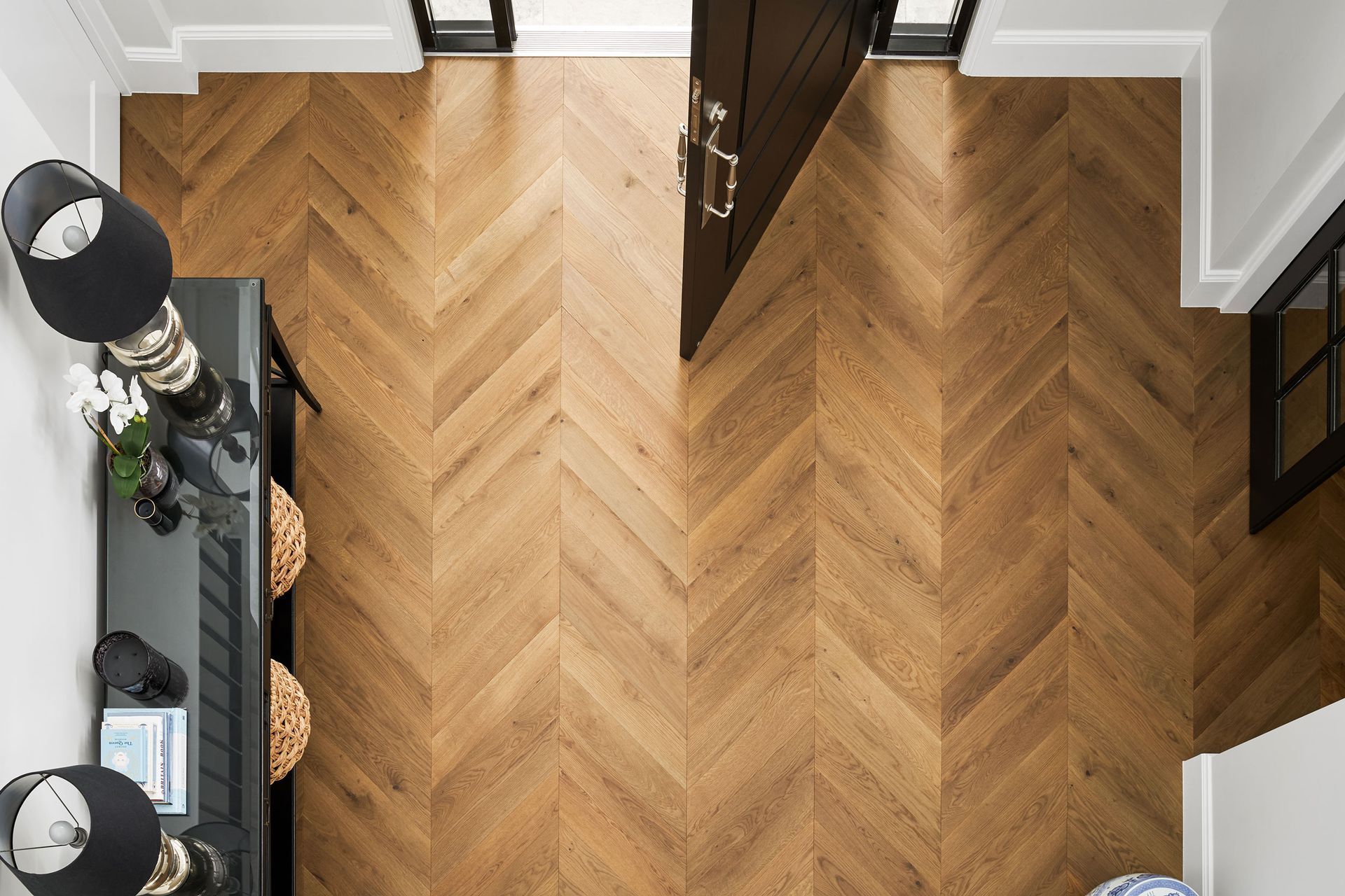 TGRapallo-ResidenceQLDResidentialBeckspaceKimberTexturedClassicChevron-Flooring03LR.jpg