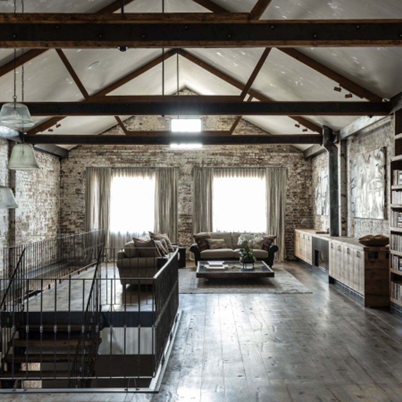 THE-WAREHOUSE33-v2.jpg