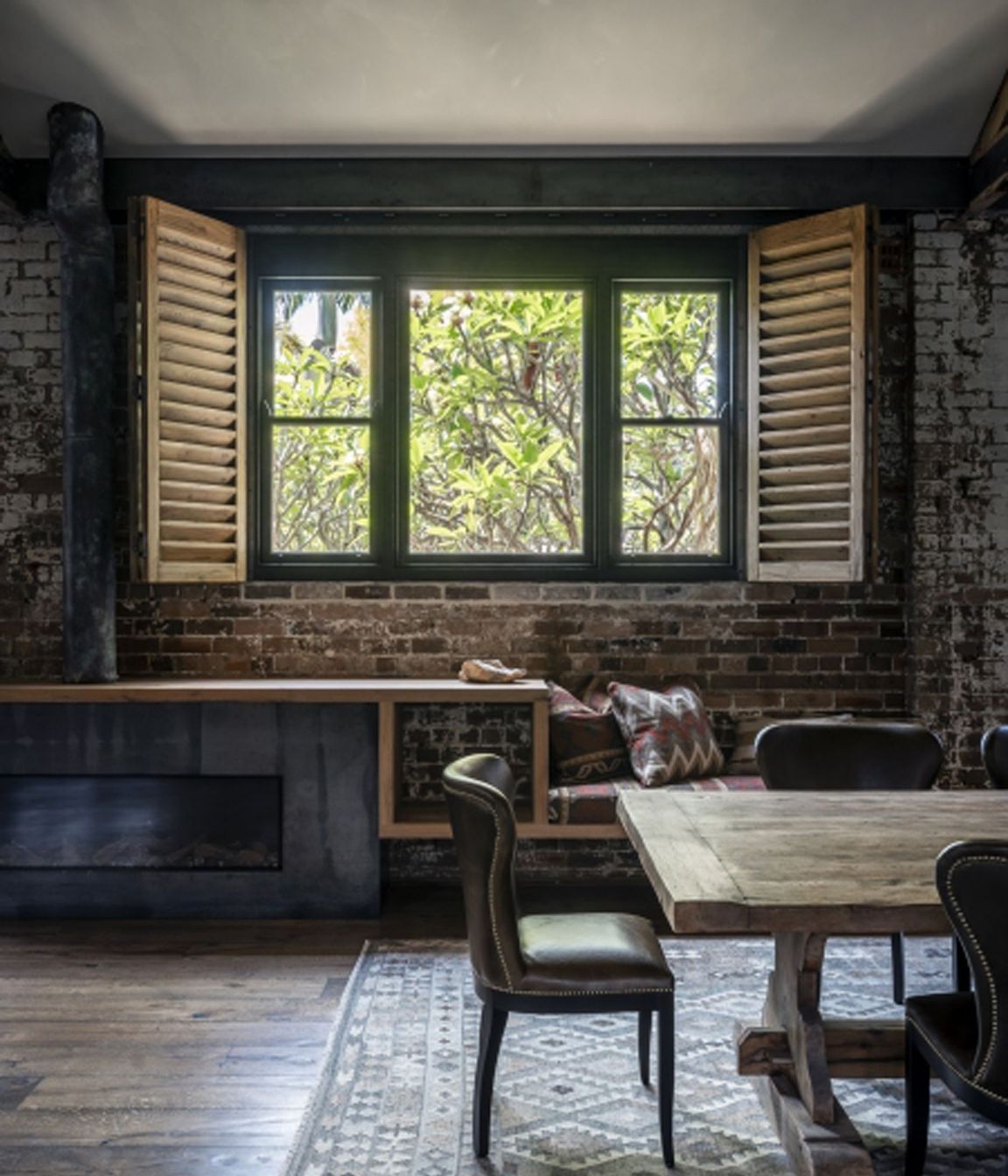 THE-WAREHOUSE45.jpg