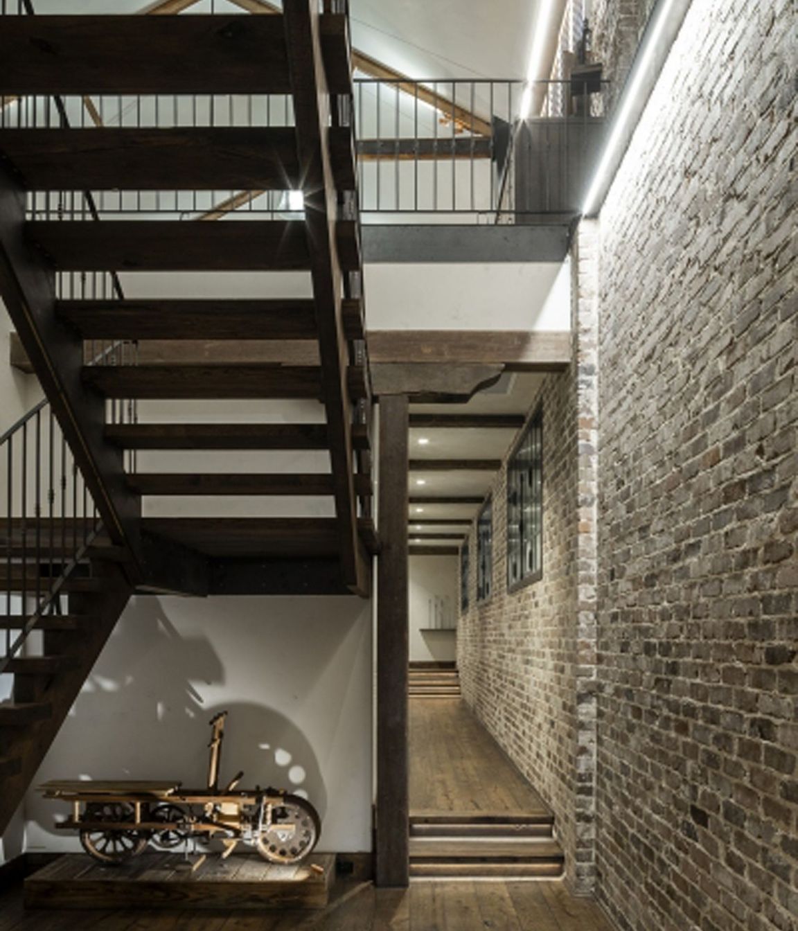 THE-WAREHOUSE49.jpg