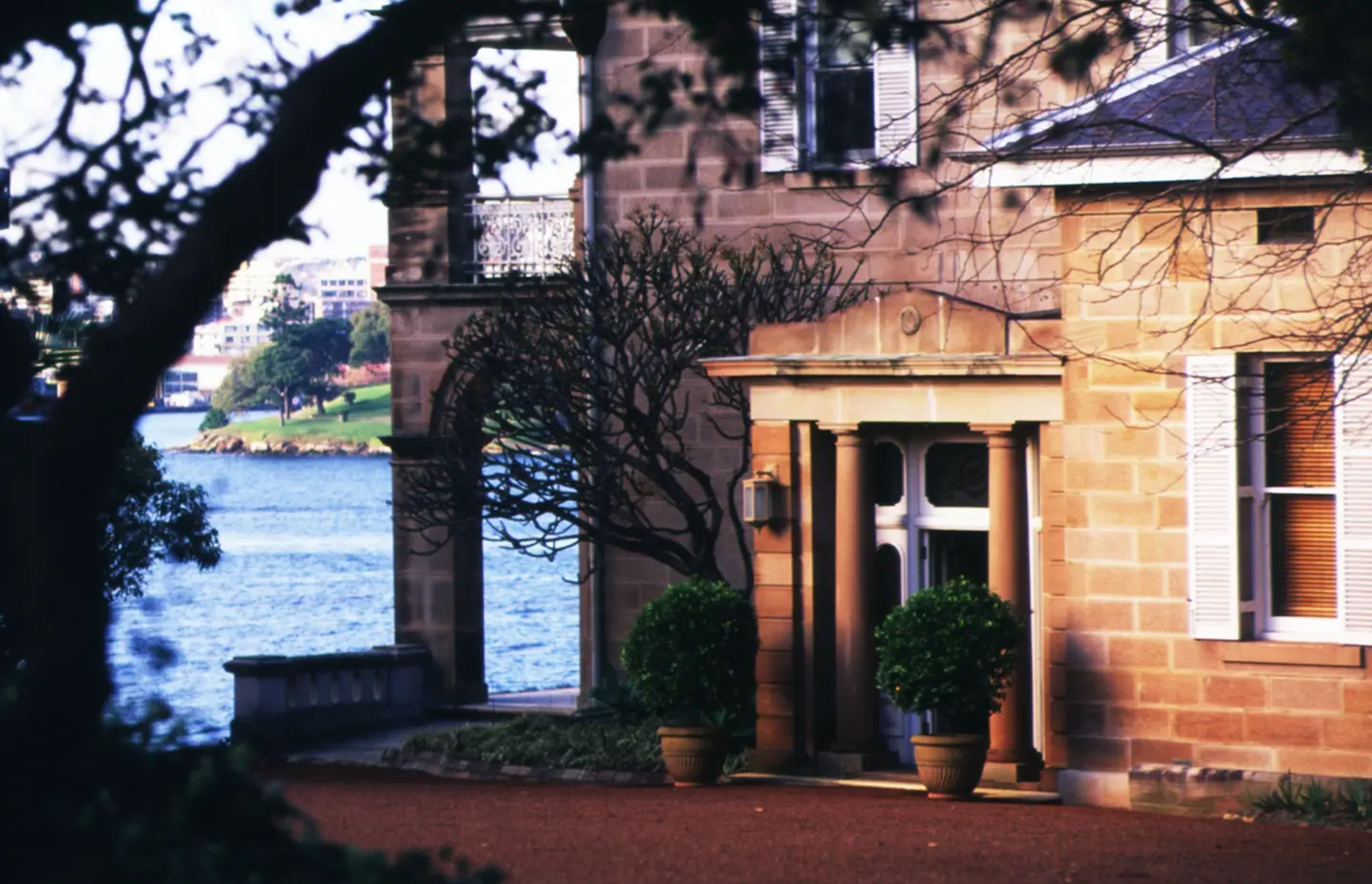 ##Admiralty House
