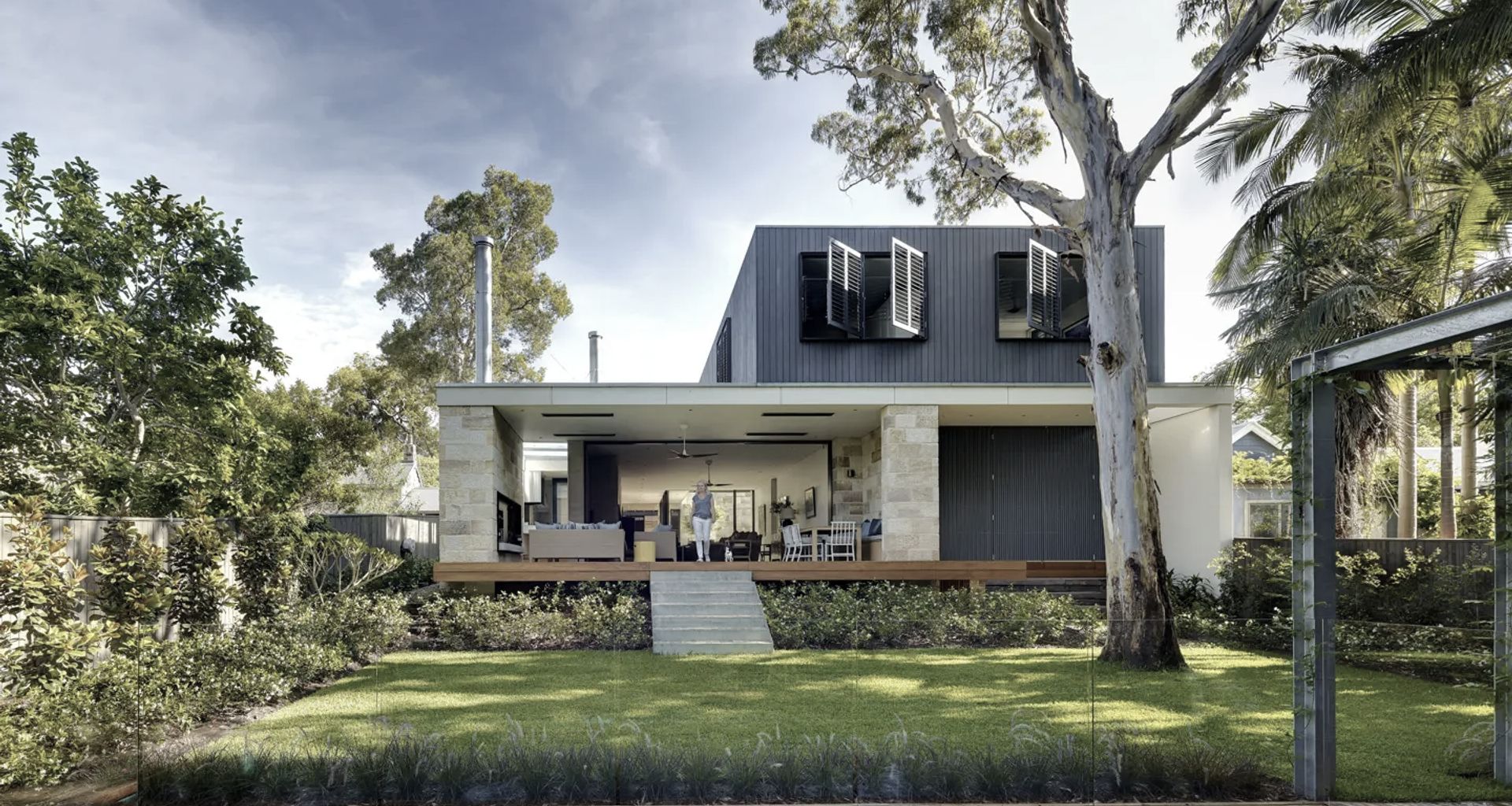 Hunters Hill House banner