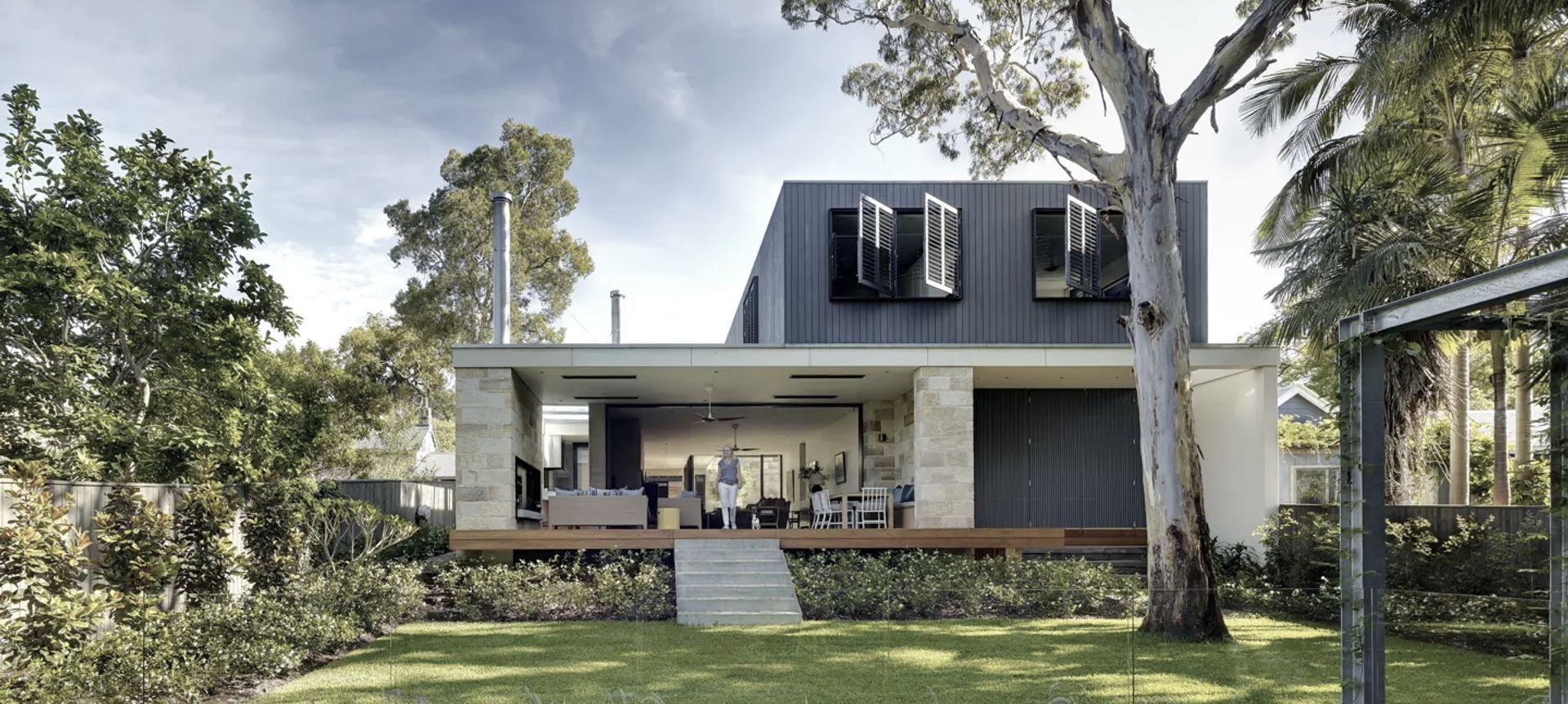 Hunters Hill House banner
