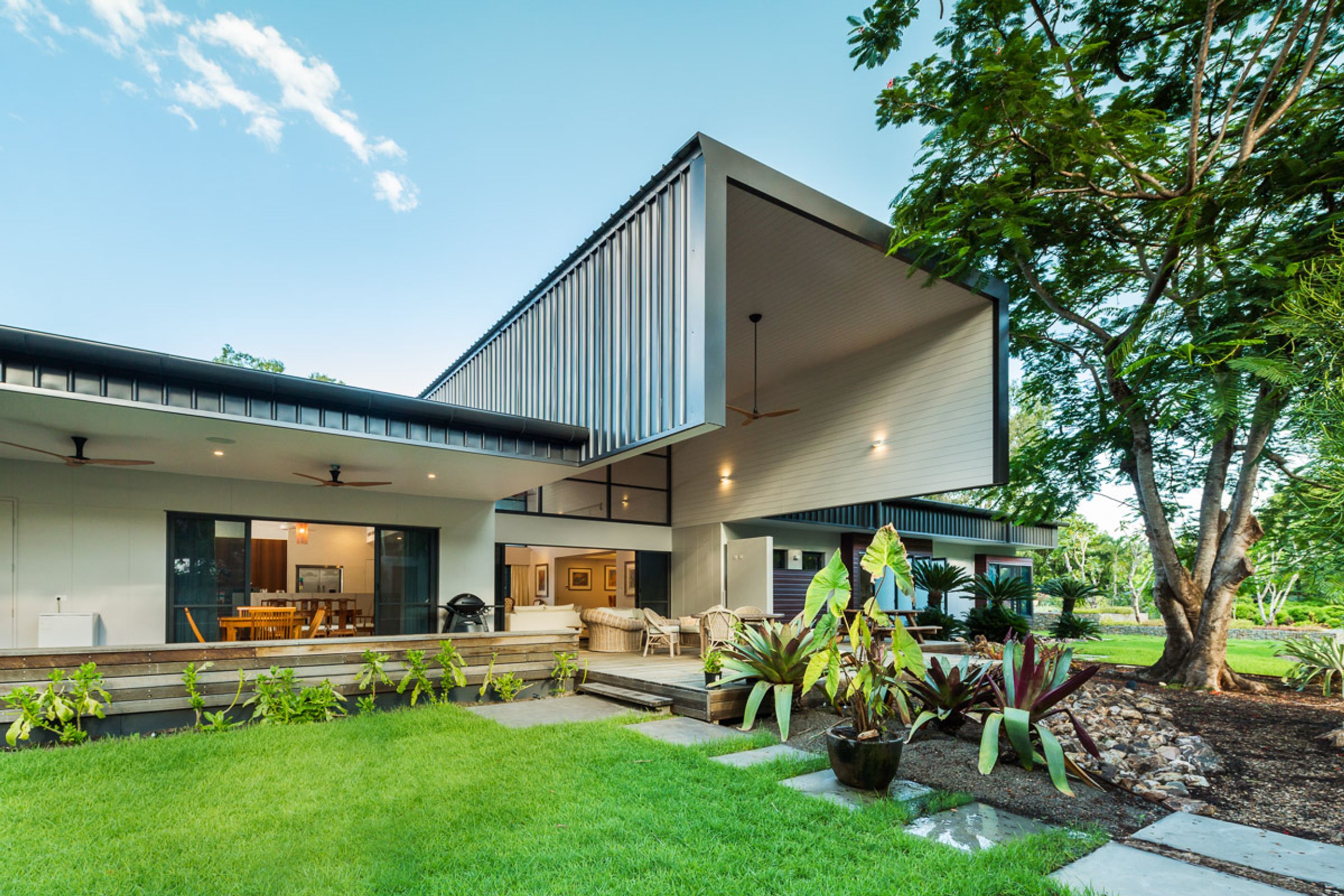 Guide St Residence