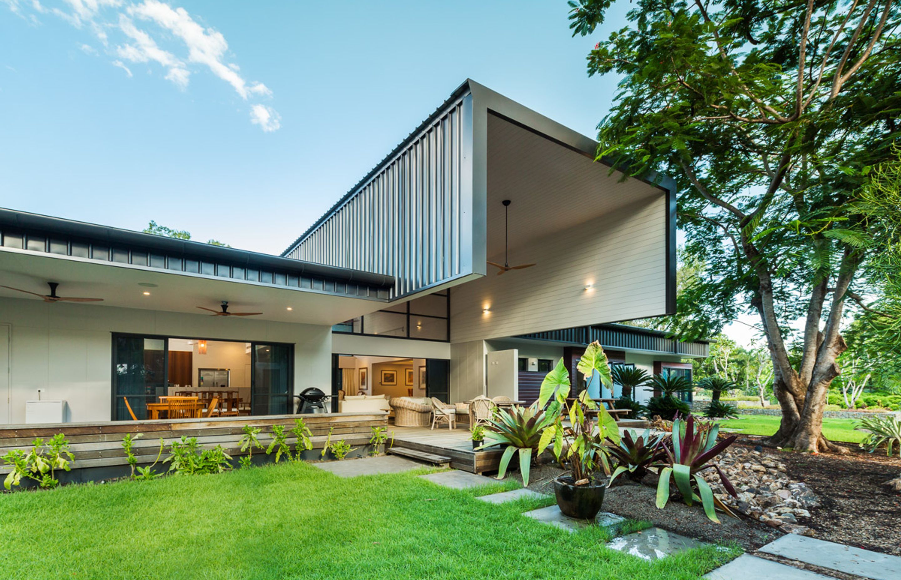 Guide St Residence