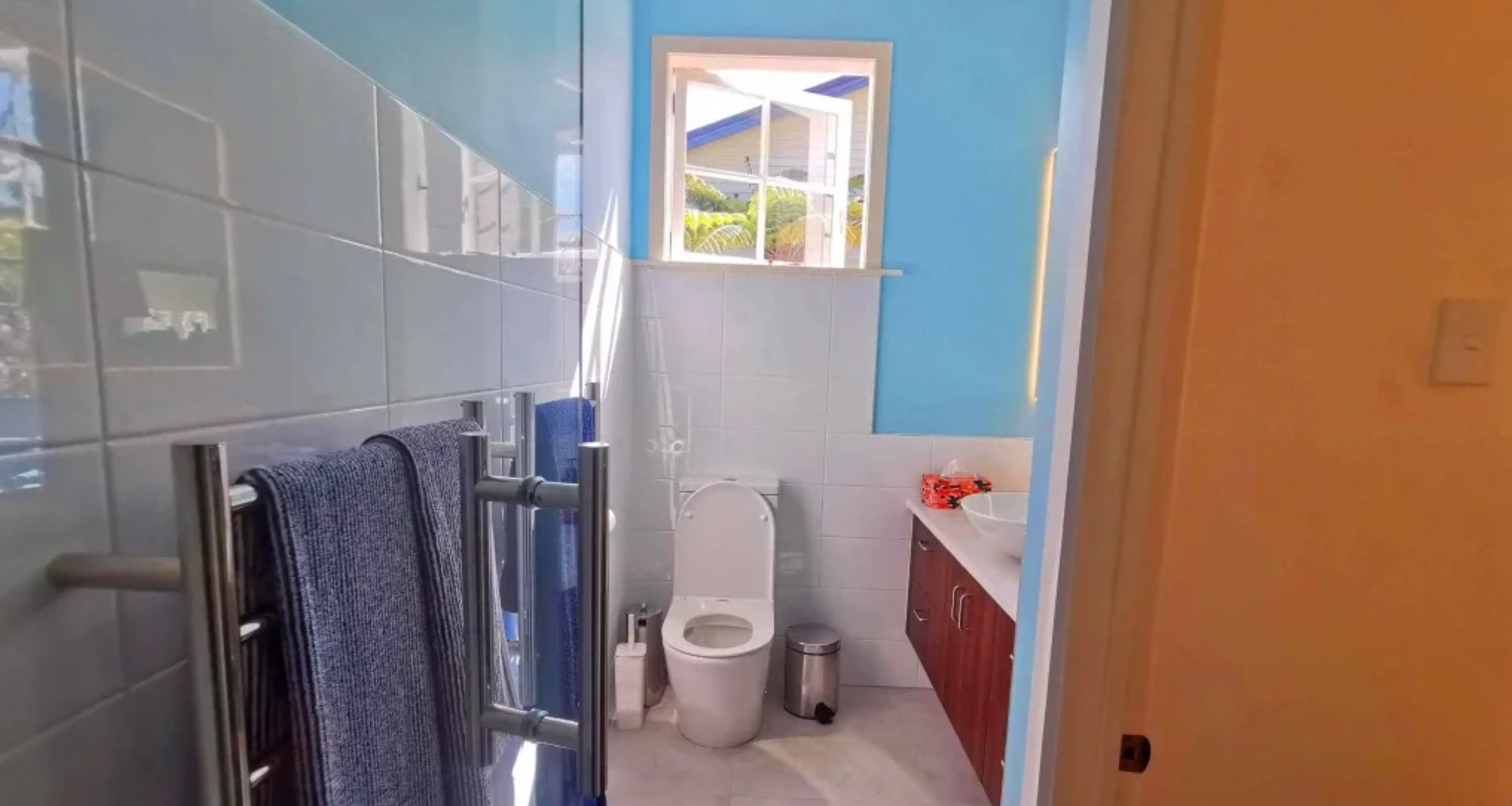 Remuera Ensuite Renovation: Modern Serenity Unveiled banner