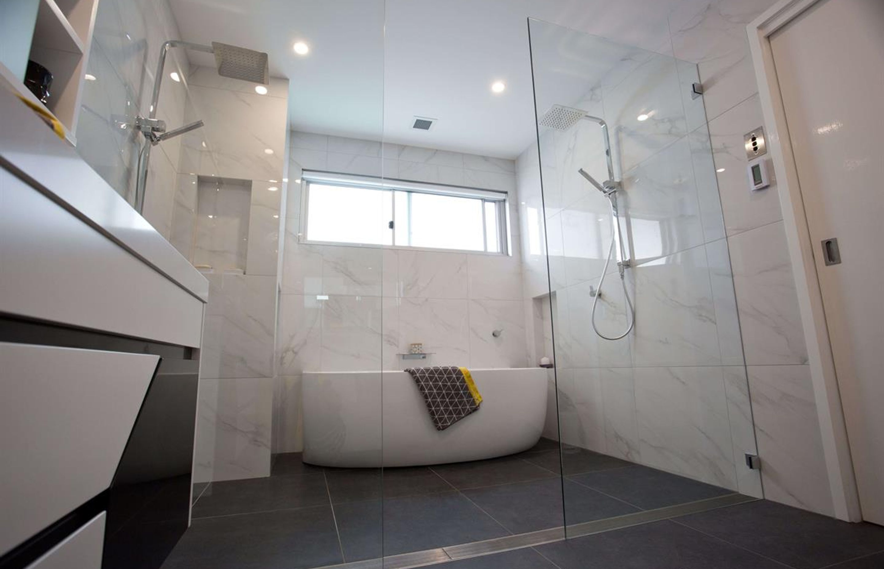 dee why - first floor addition