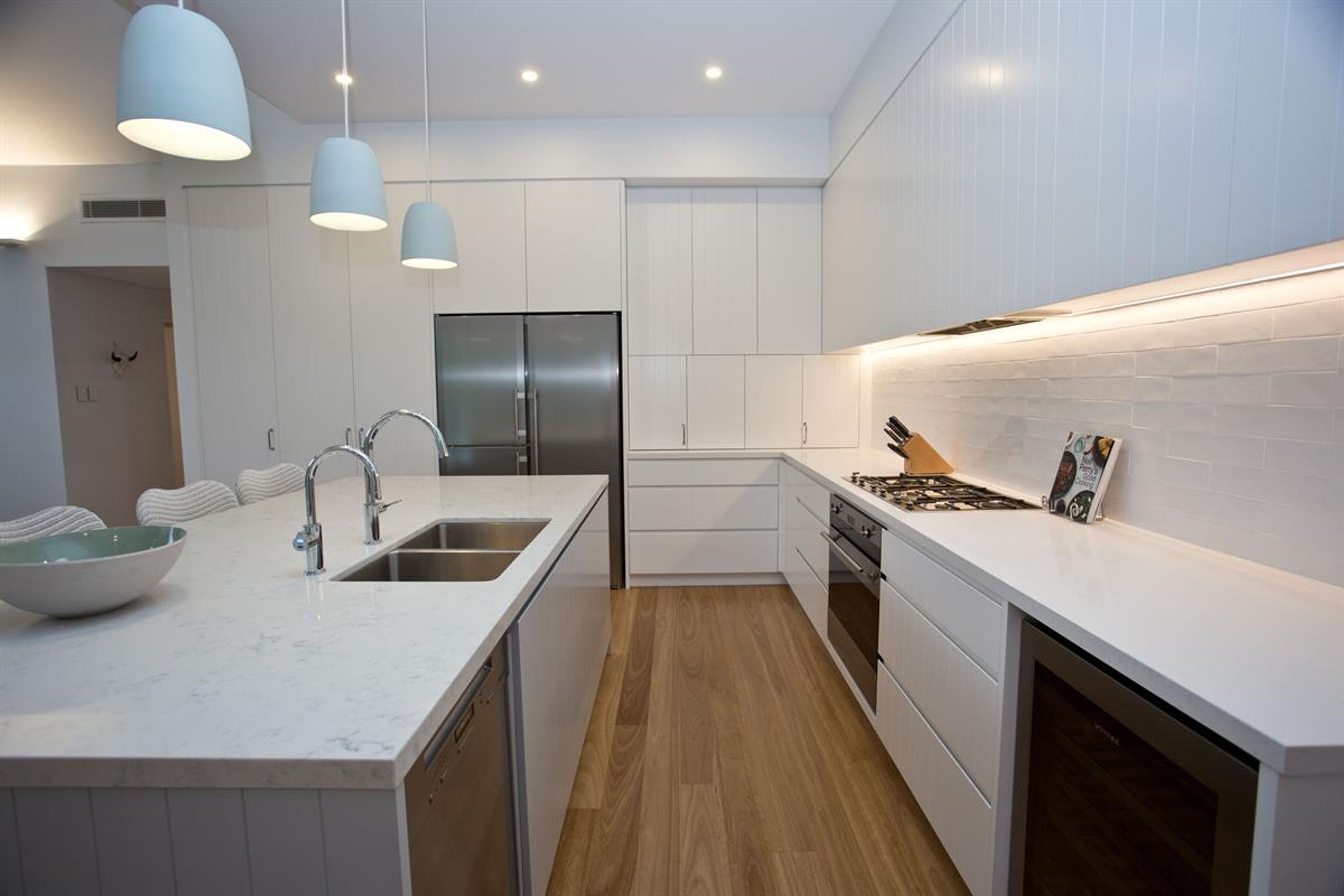 willoughby - additions and home renovation