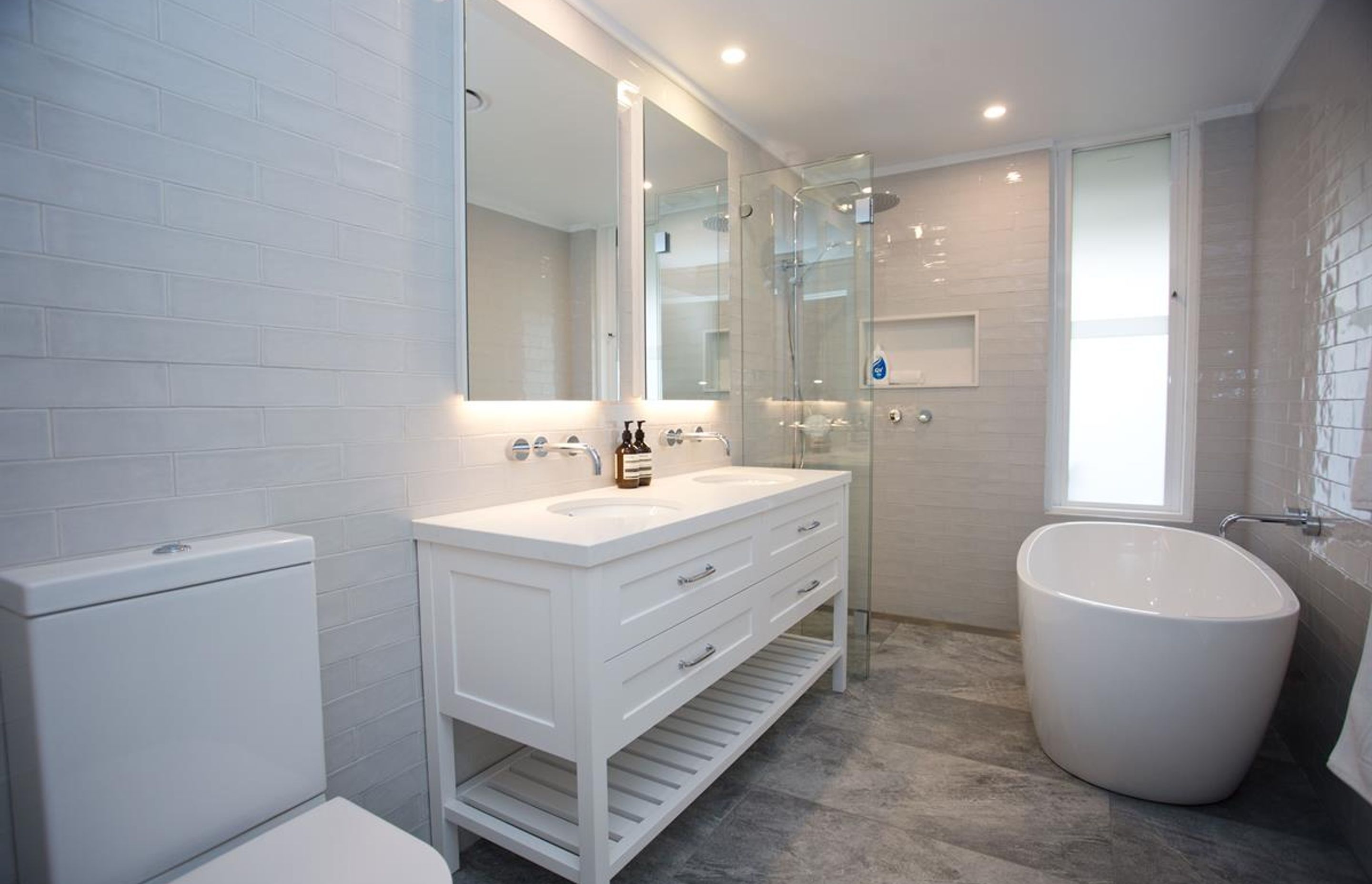 willoughby - additions and home renovation