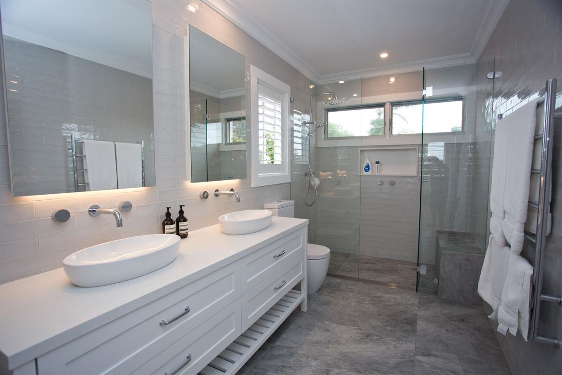 willoughby - additions and home renovation