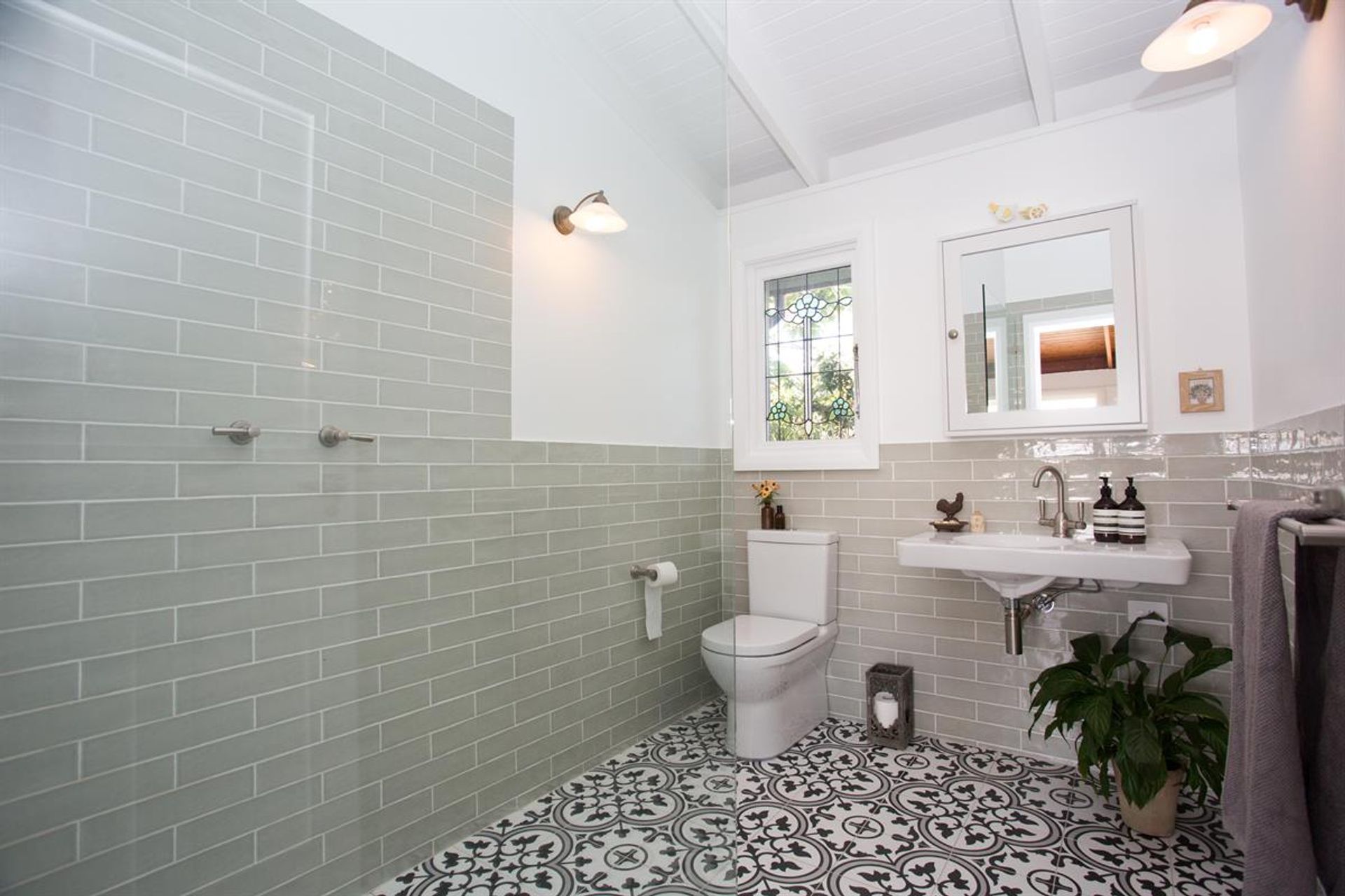 beacon hill - alts & adds