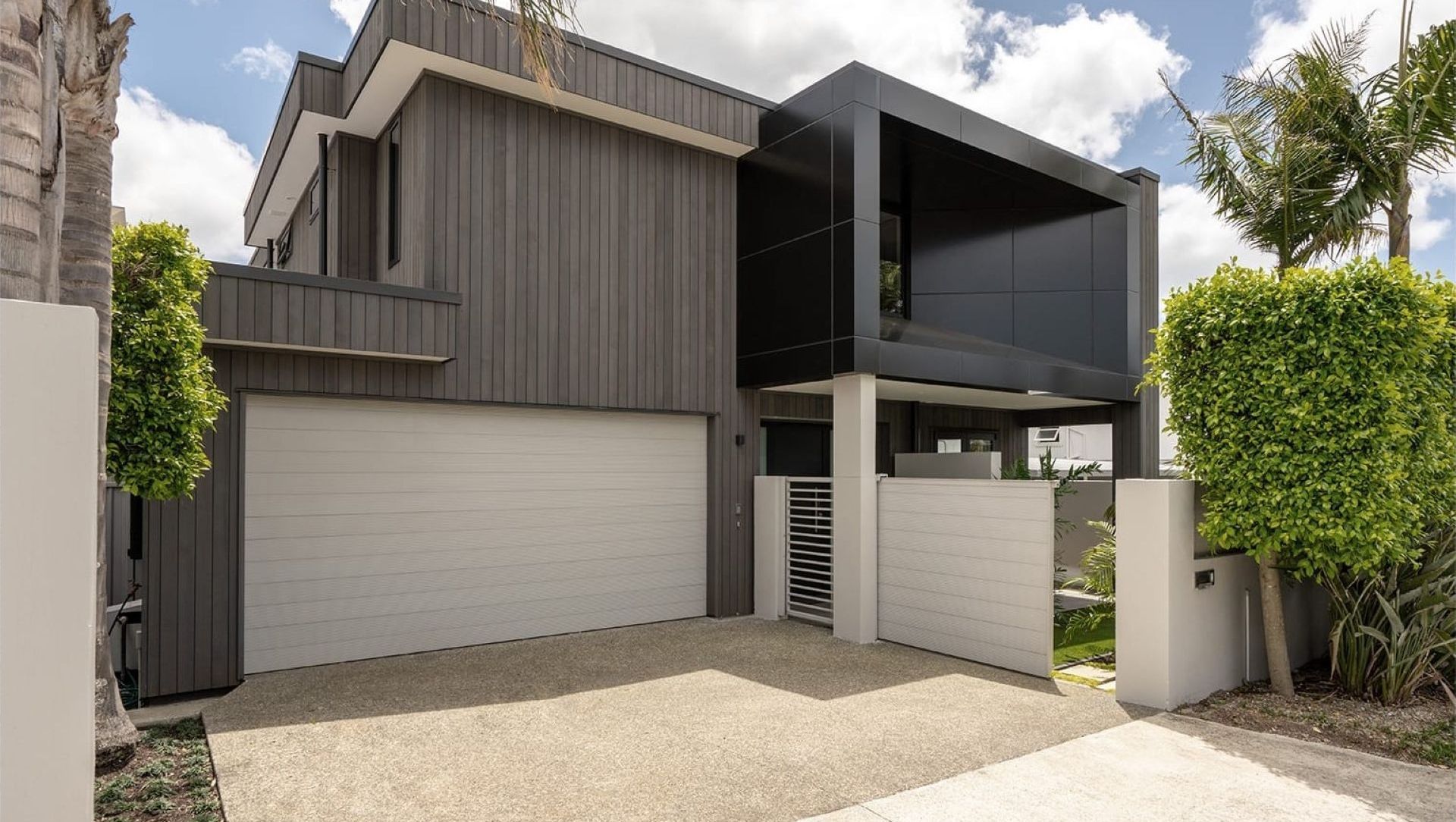 Takapuna House banner