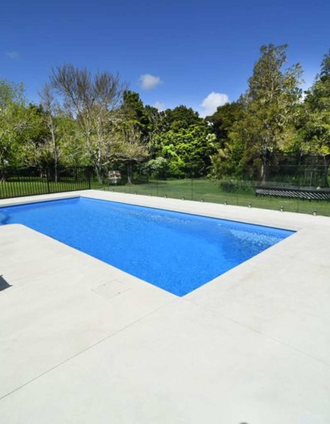 Taylor Rd, Waimauku.