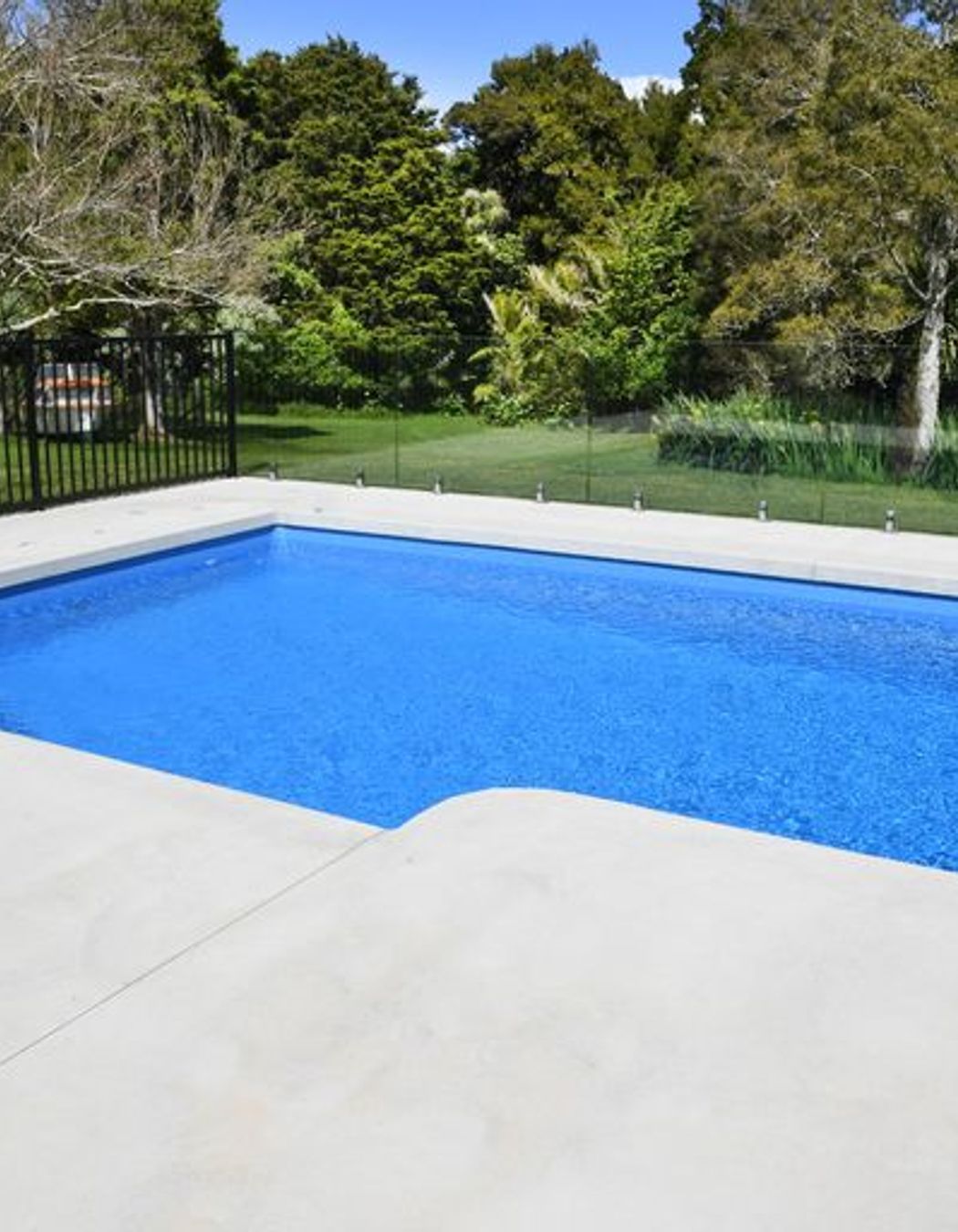 Taylor Rd, Waimauku.