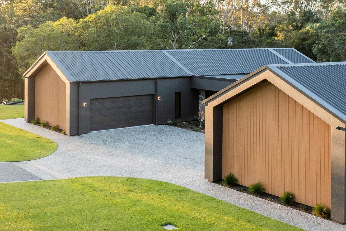 The-Ranch-by-Tomkins-Constructions-Gold-Coast-2-v3.jpg